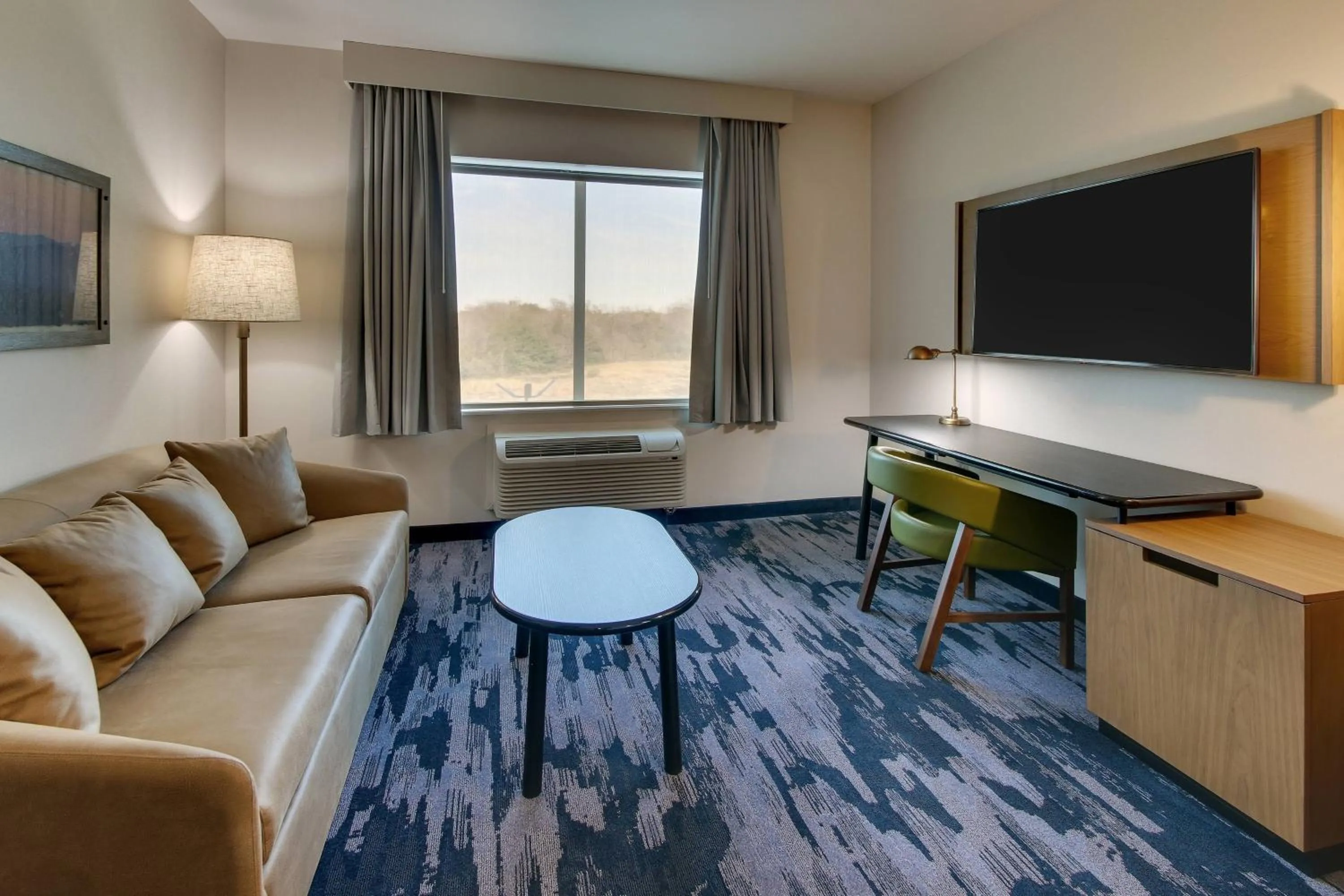 Photo of the whole room in Fairfield Inn and Suites by Marriott Houston Brookhollow