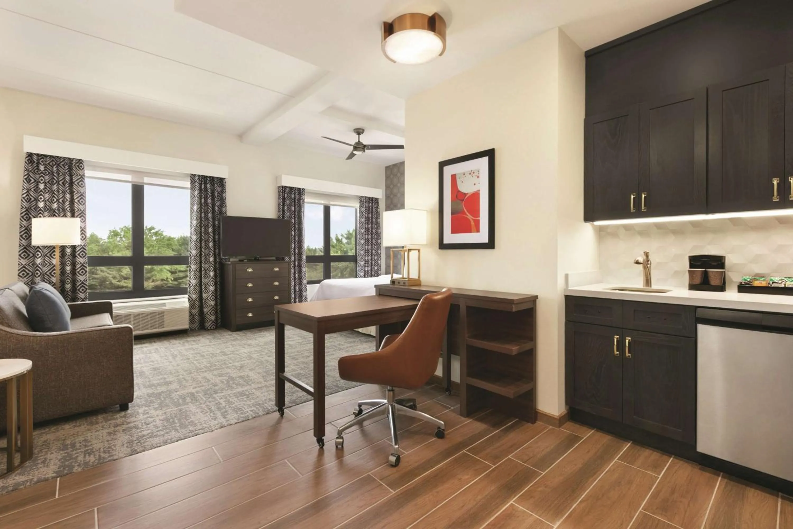 Living room in Homewood Suites By Hilton Horsham Willow Grove