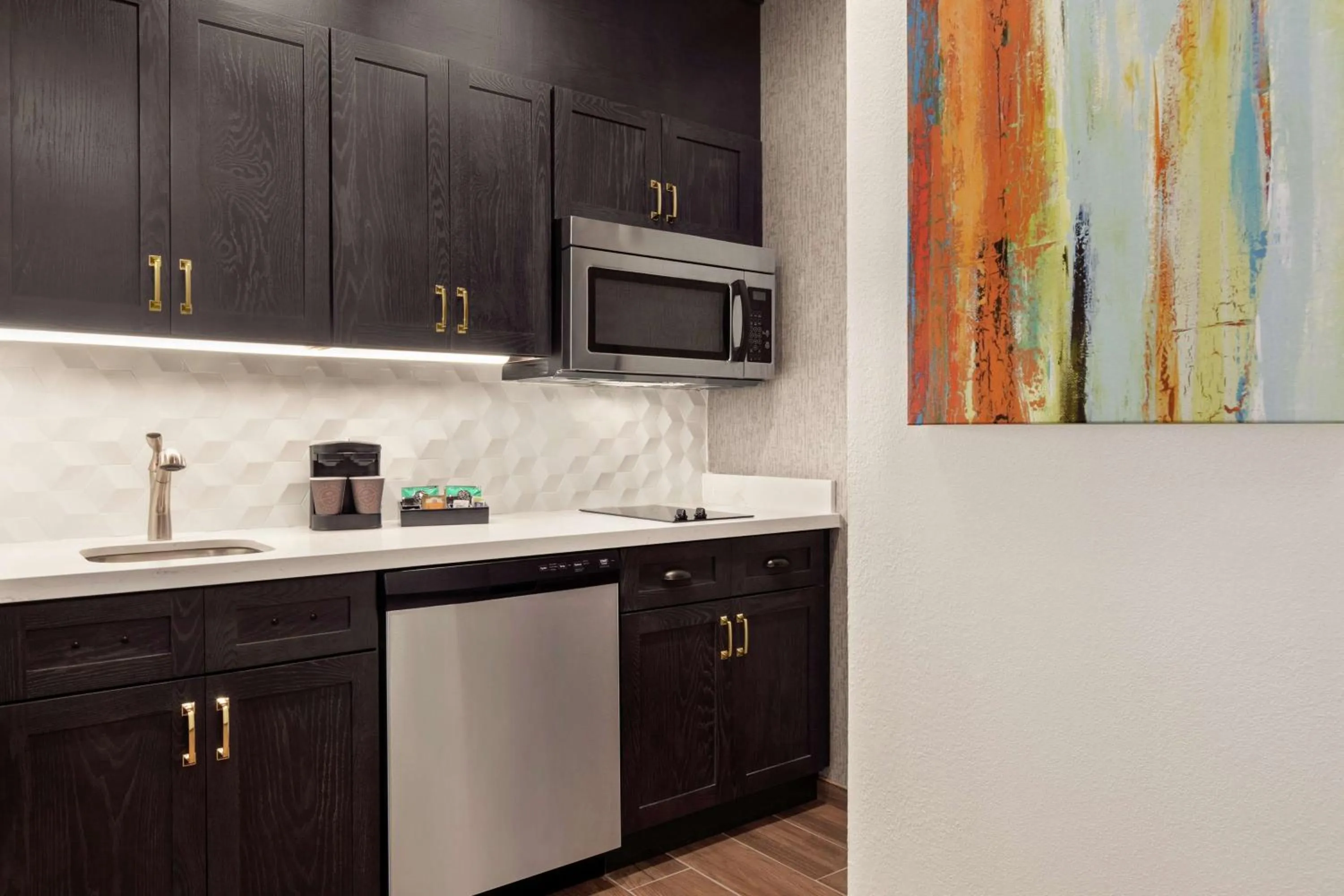 Kitchen or kitchenette in Homewood Suites By Hilton Horsham Willow Grove