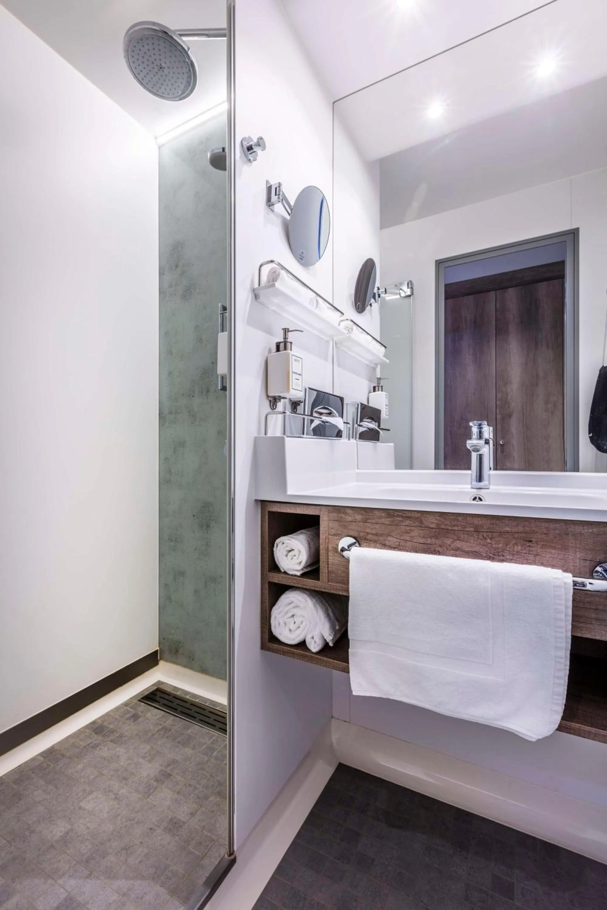 Bathroom in Park Inn By Radisson Wismar