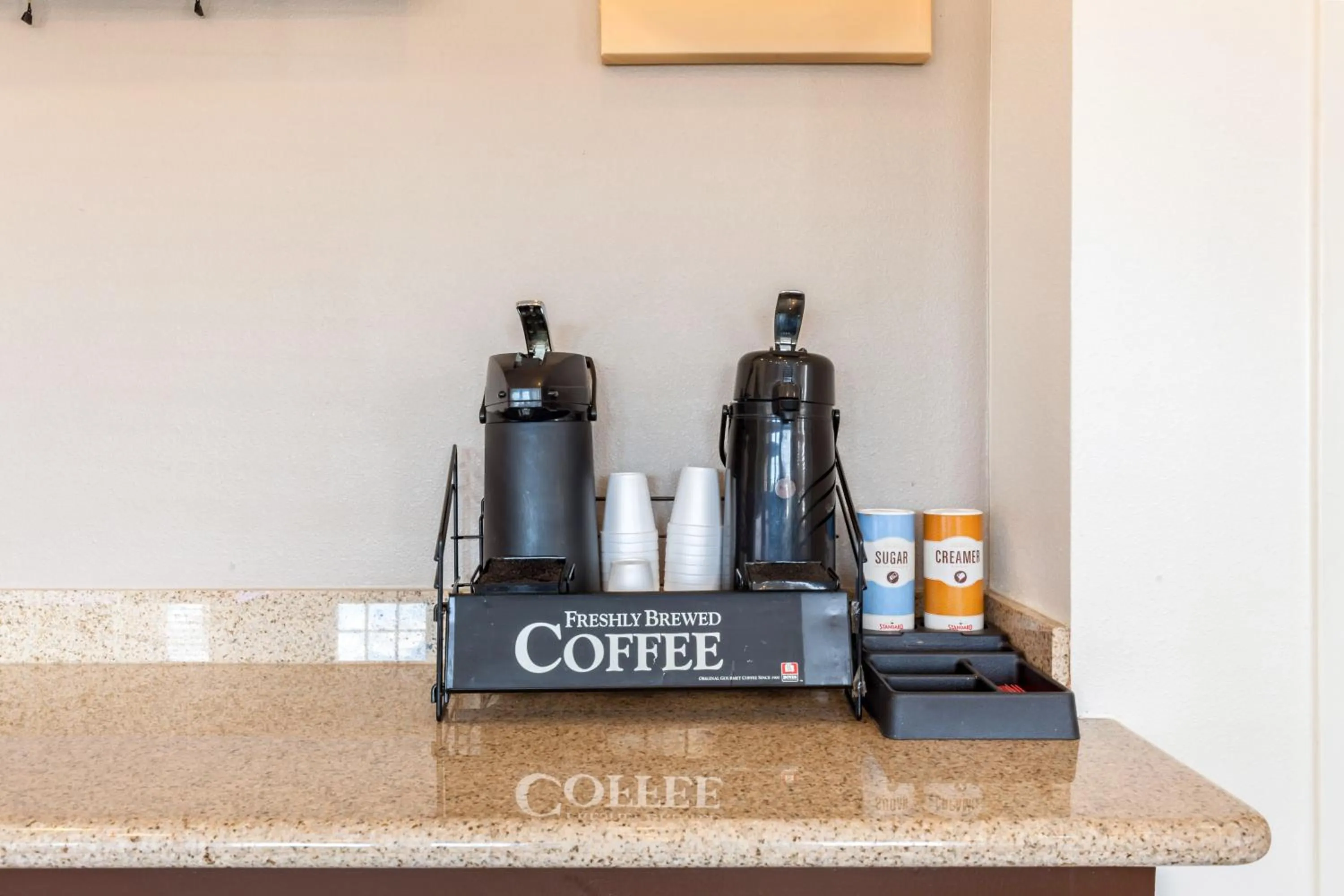 Lobby or reception in Studio 6-Port Arthur, TX - SE