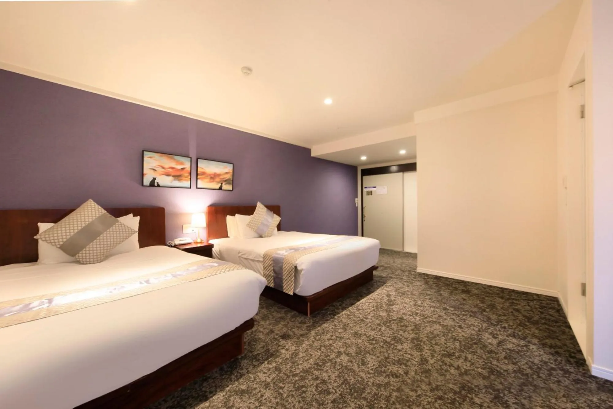 Photo of the whole room, Bed in Hotel Tokyo Trip Ueno Nishi Nippori