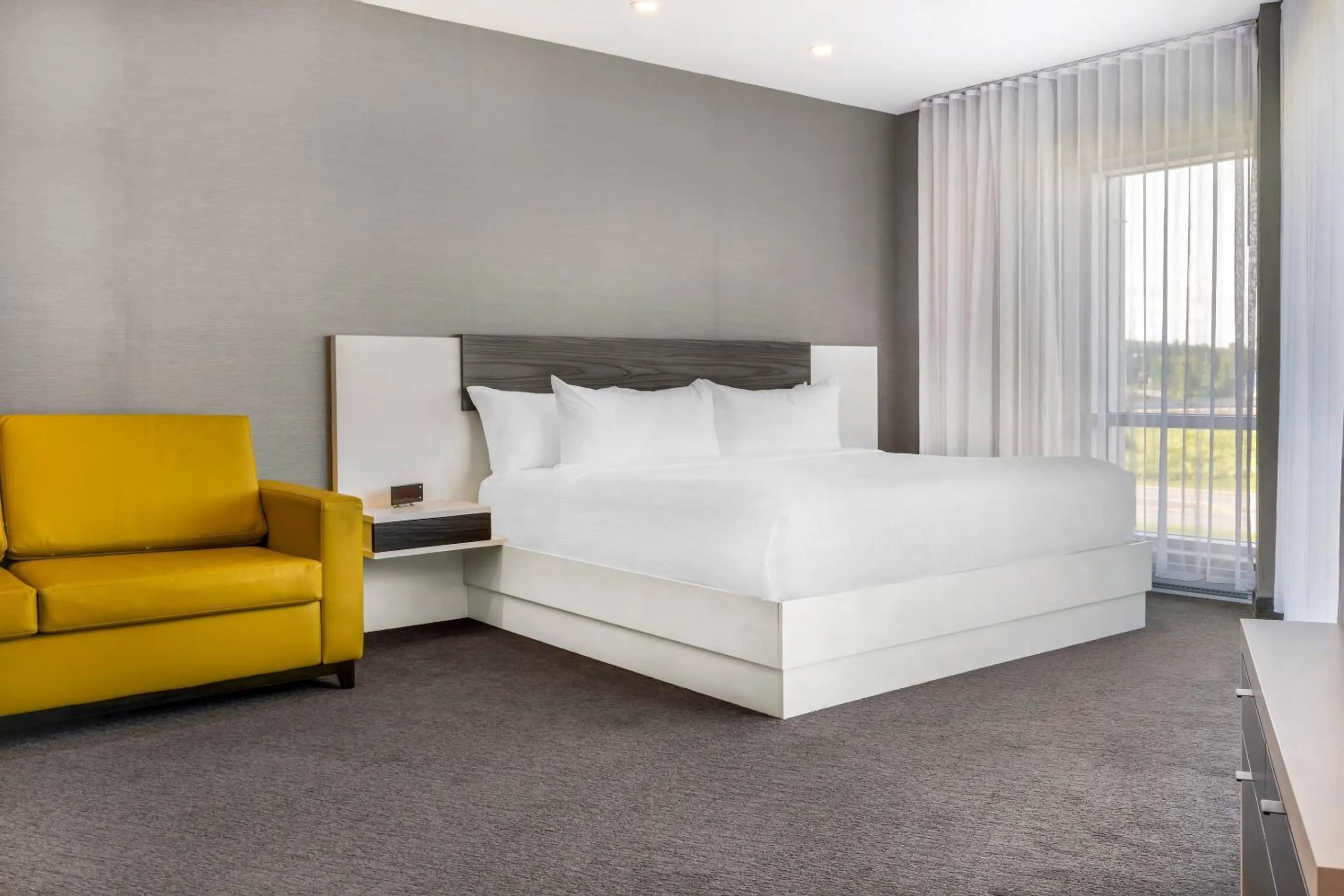 Bedroom, Bed in Quality Inn & Suites