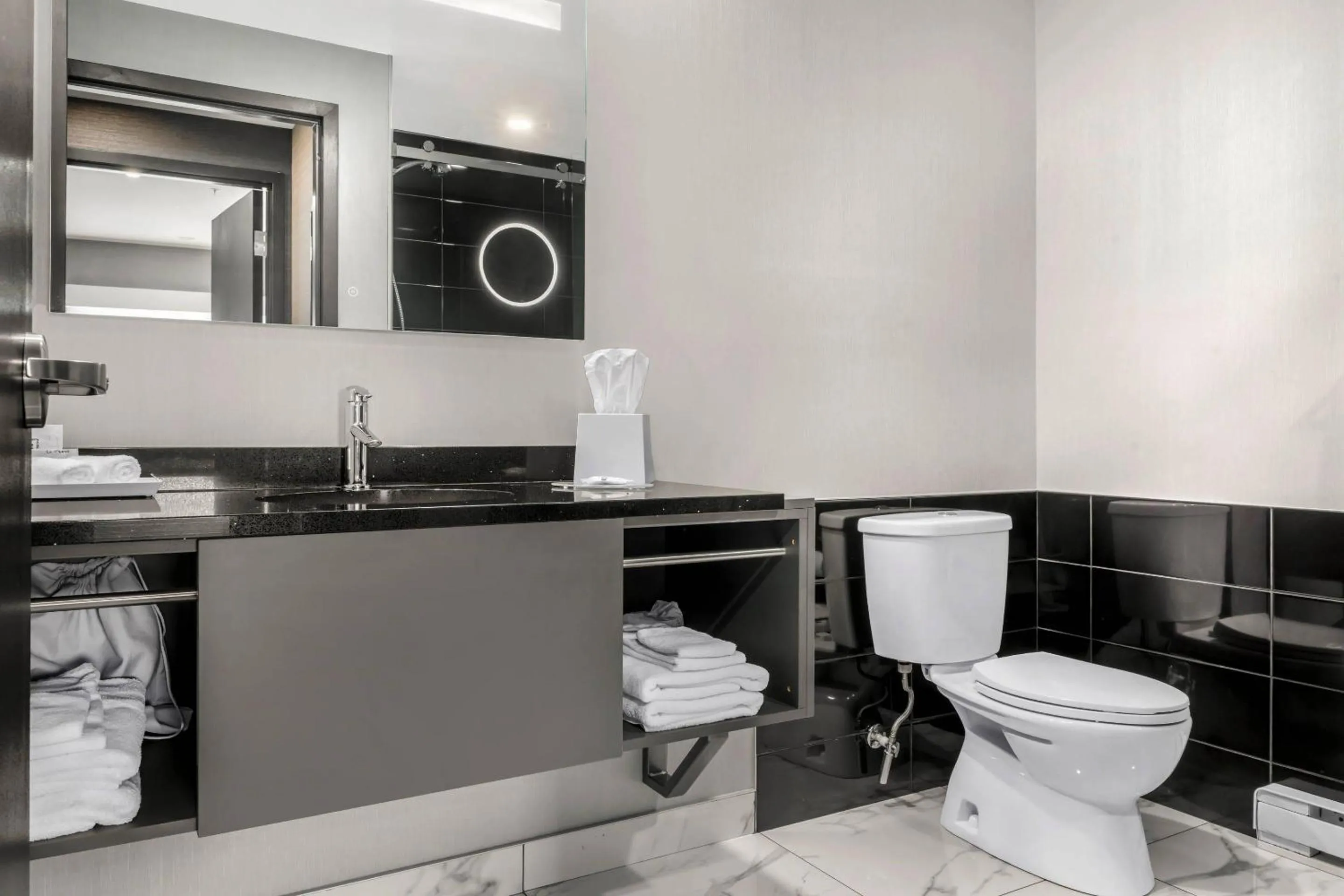 Bedroom in Quality Inn & Suites