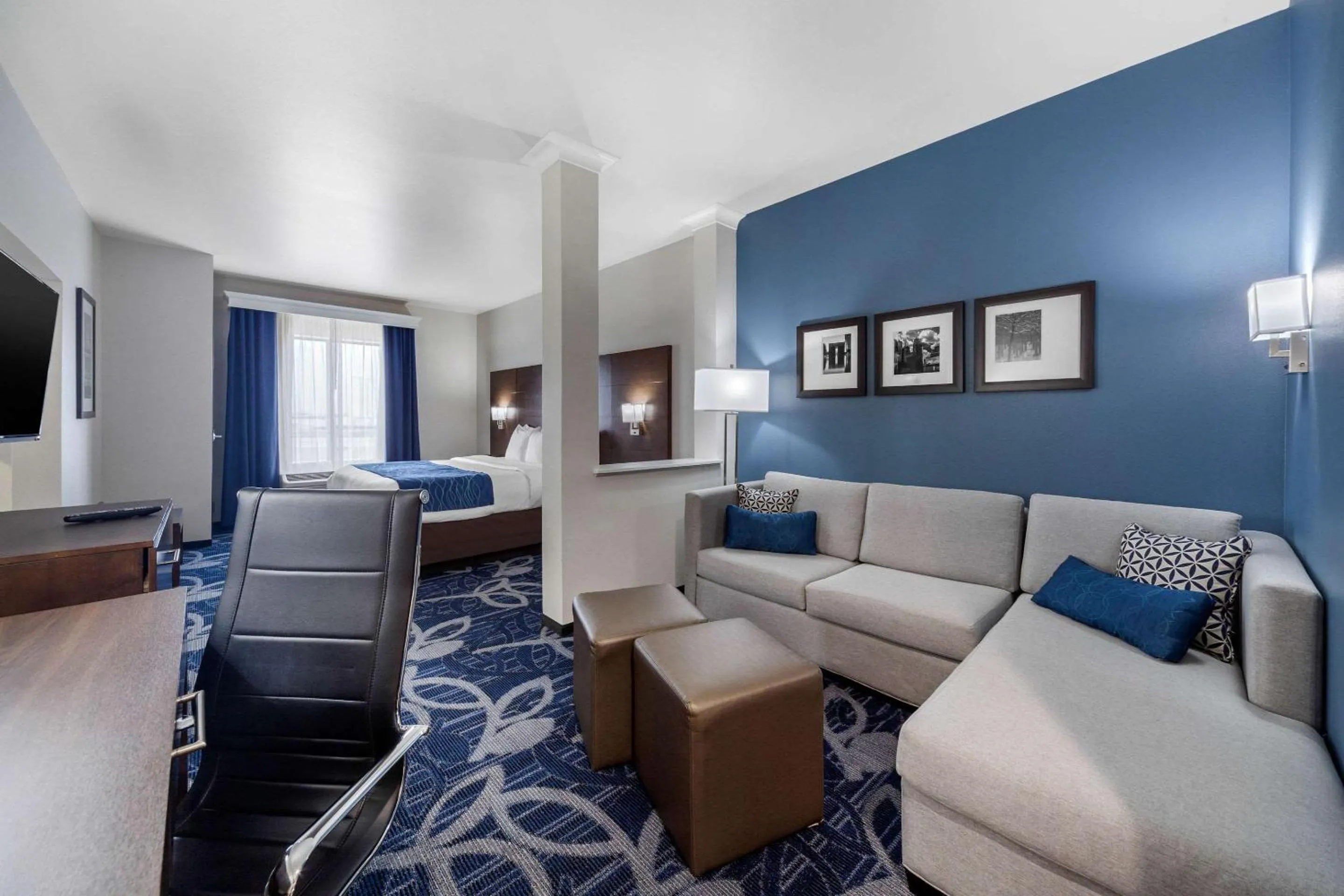 Bedroom in Comfort Inn & Suites Oklahoma City South I-35