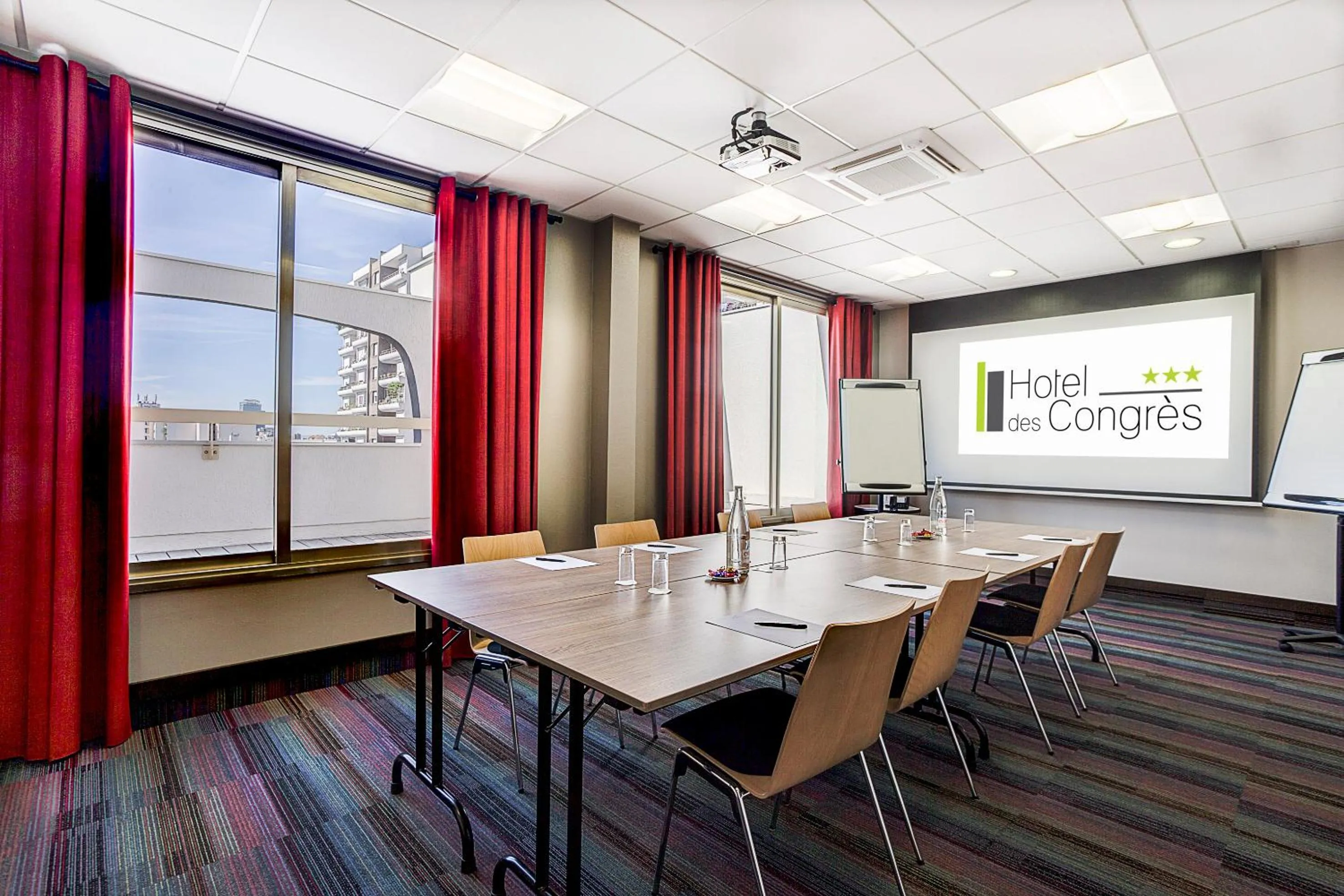 Balcony/Terrace in Hotel des Congrès