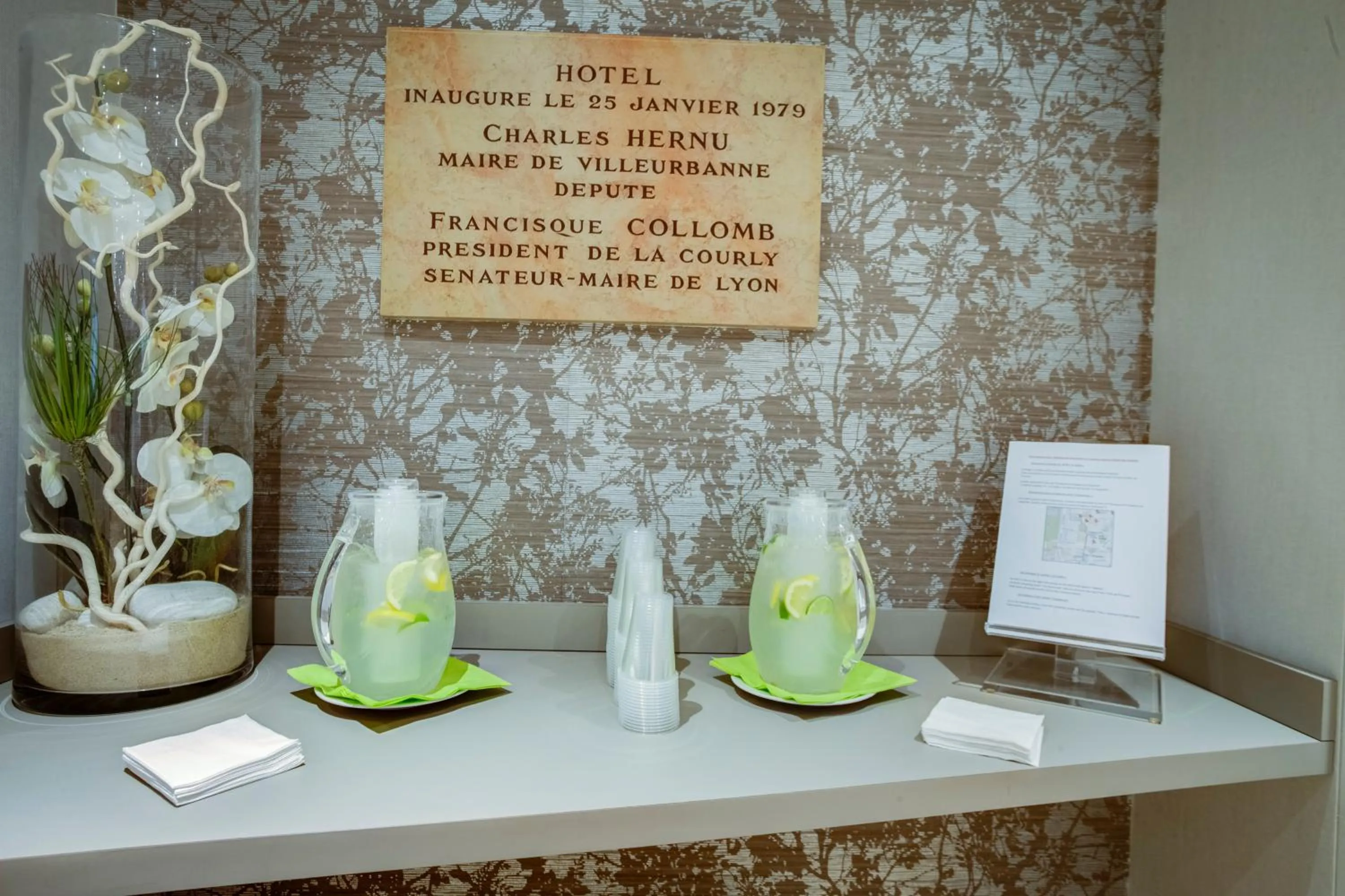 Lobby or reception in Hotel des Congrès