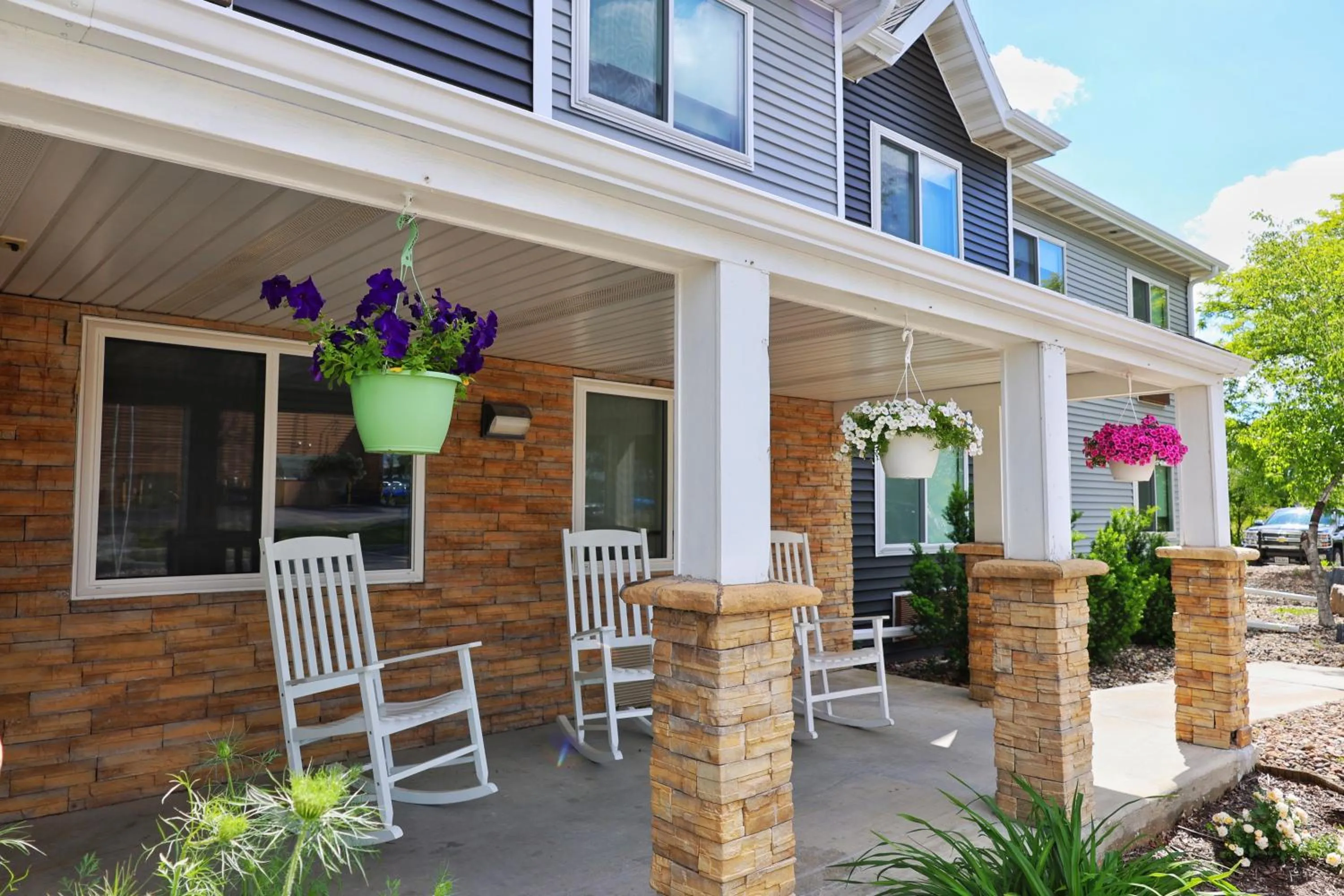 Property building in Country Inn & Suites by Radisson, Sparta, WI