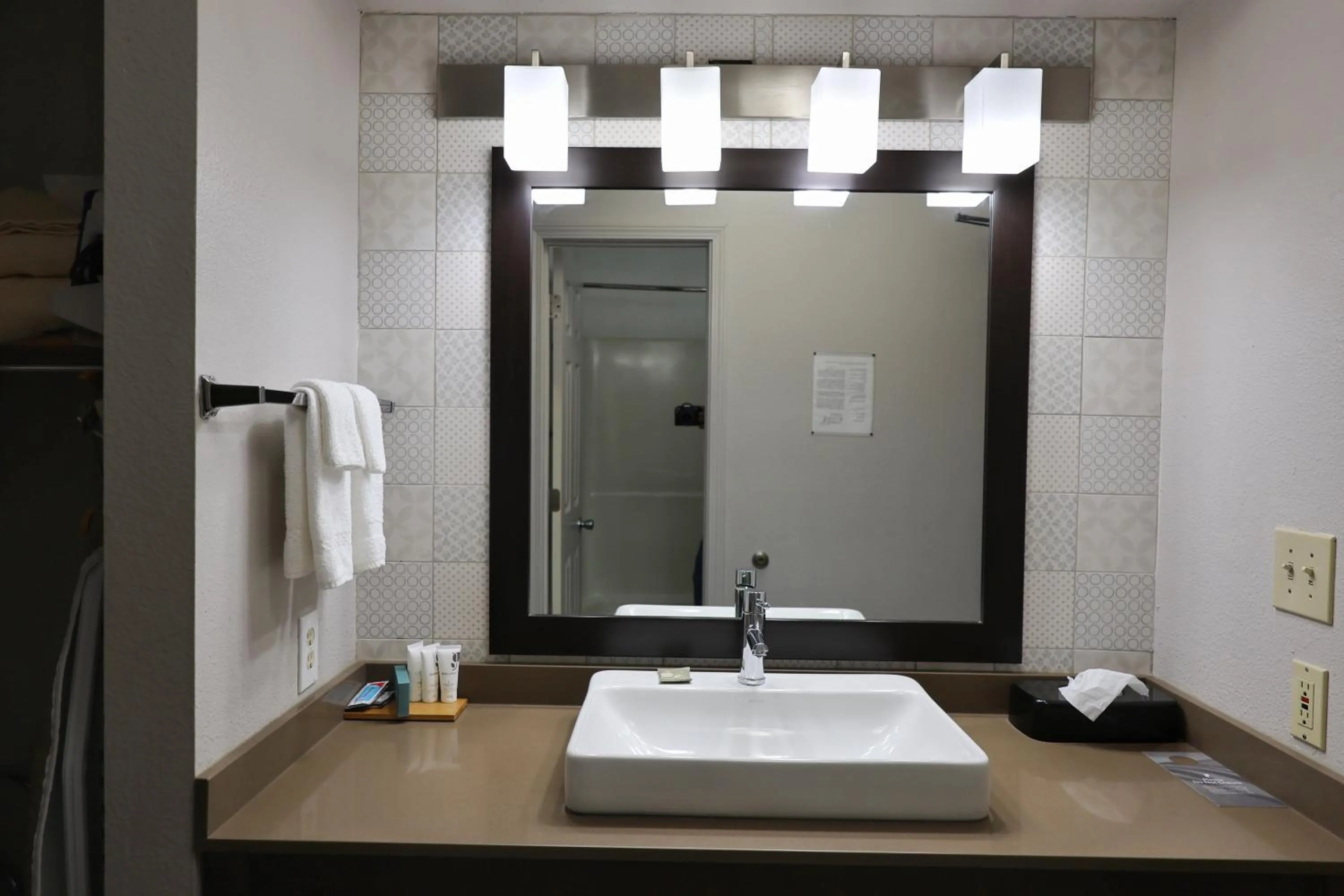 Bathroom in Country Inn & Suites by Radisson, Sparta, WI