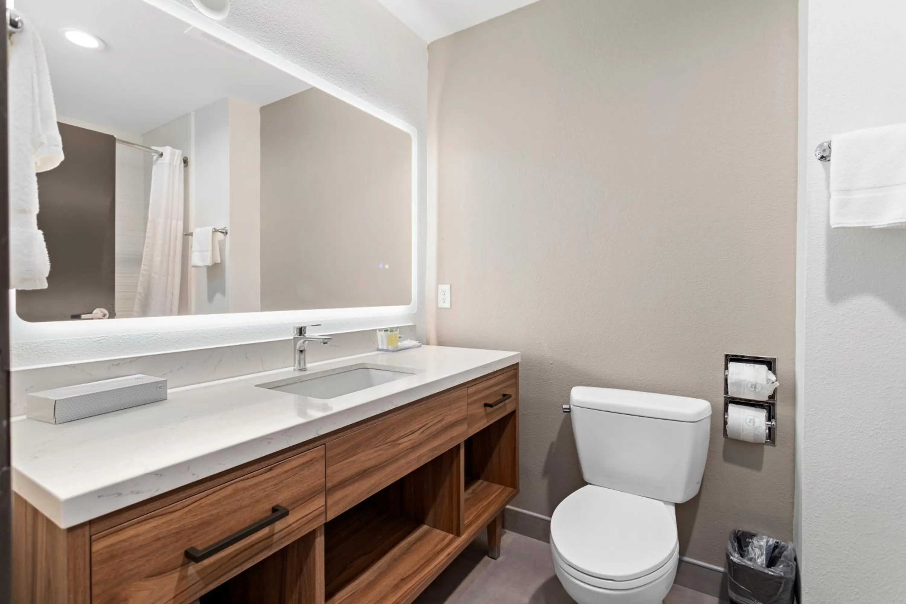 Hawthorn Extended Stay by Wyndham Port Arthur