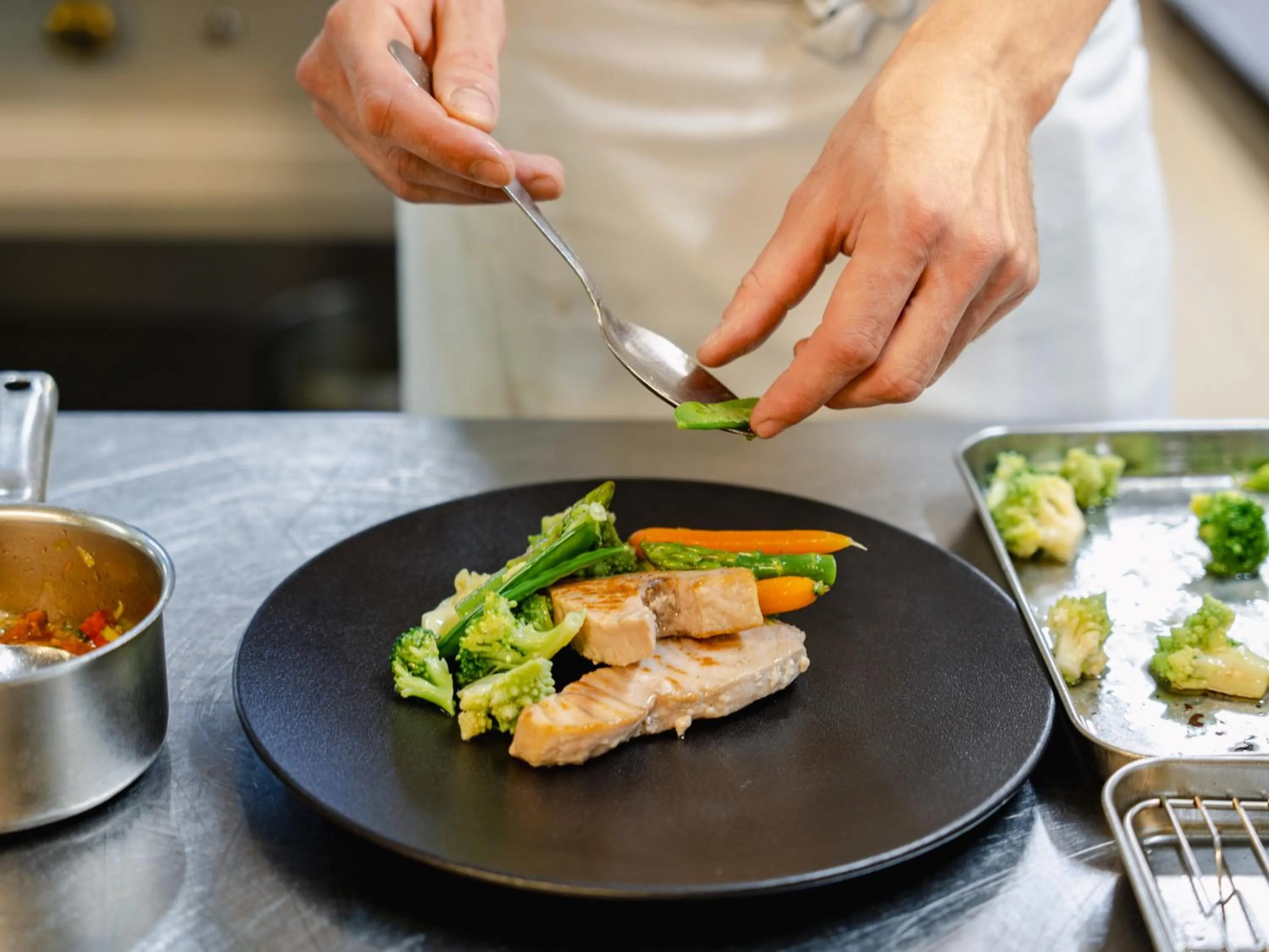 Restaurant/places to eat in Hôtel Lyon Métropole & Spa