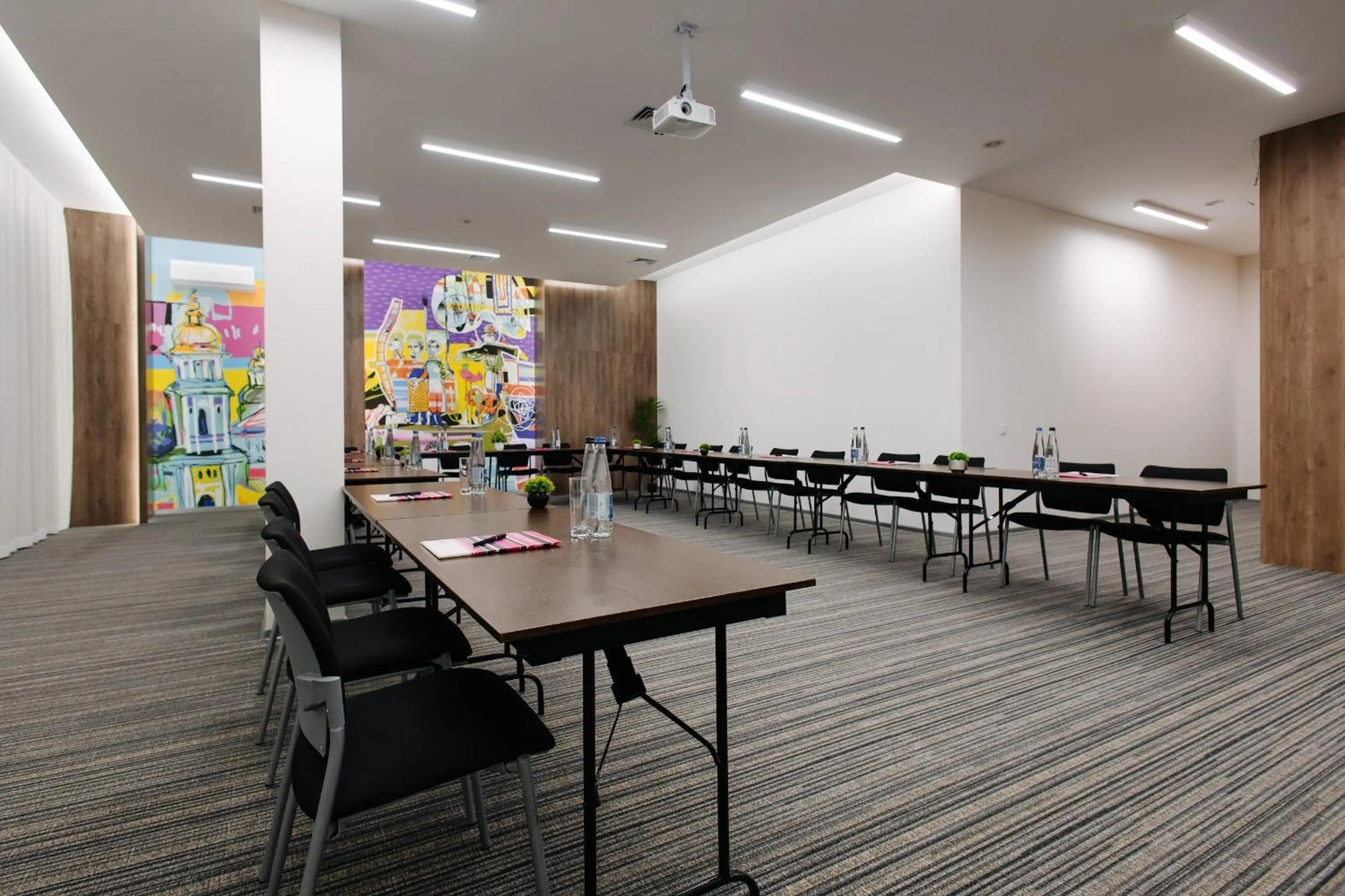 Meeting/conference room in Amarant Urban Hotel by CHM