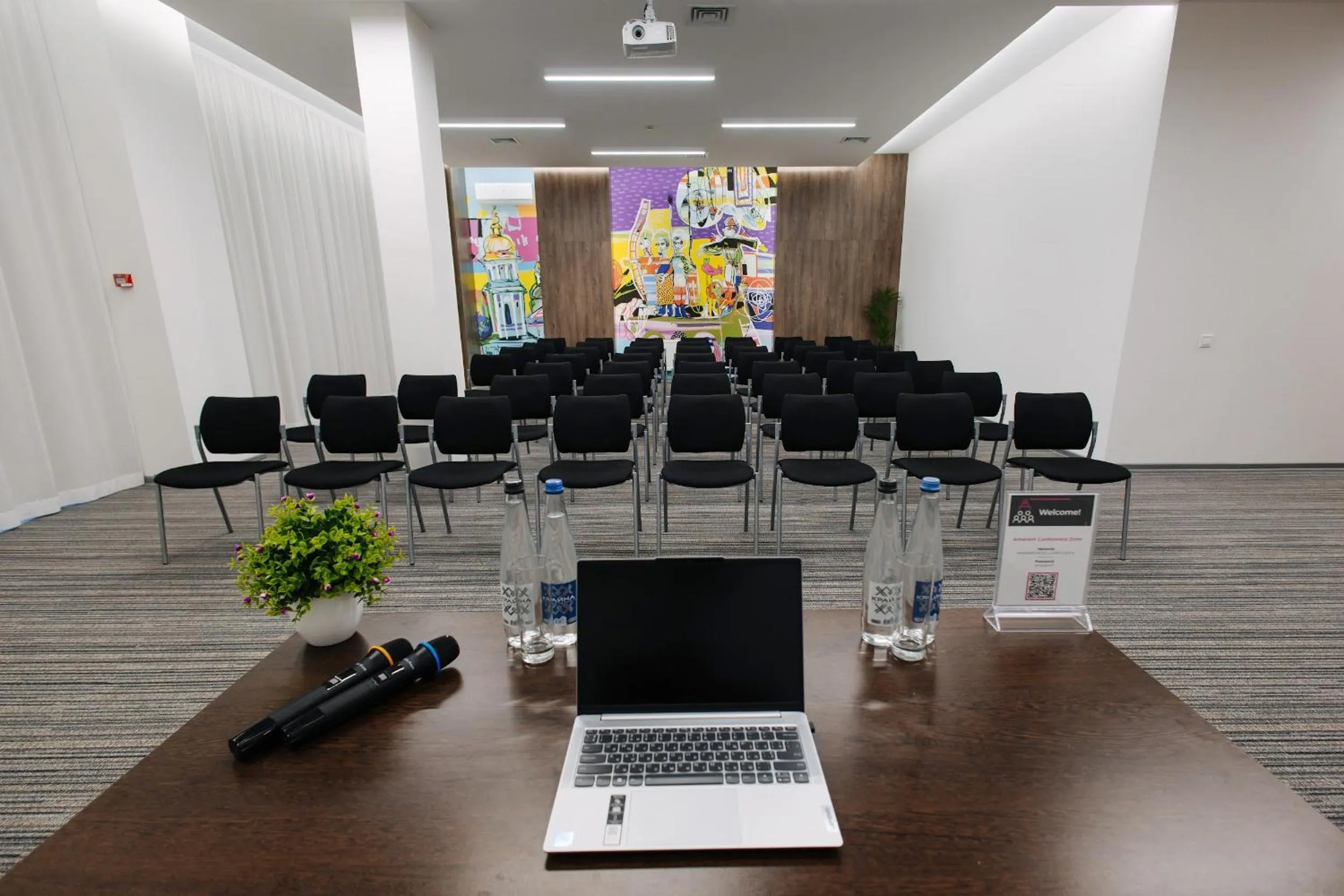 Meeting/conference room in Amarant Urban Hotel by CHM