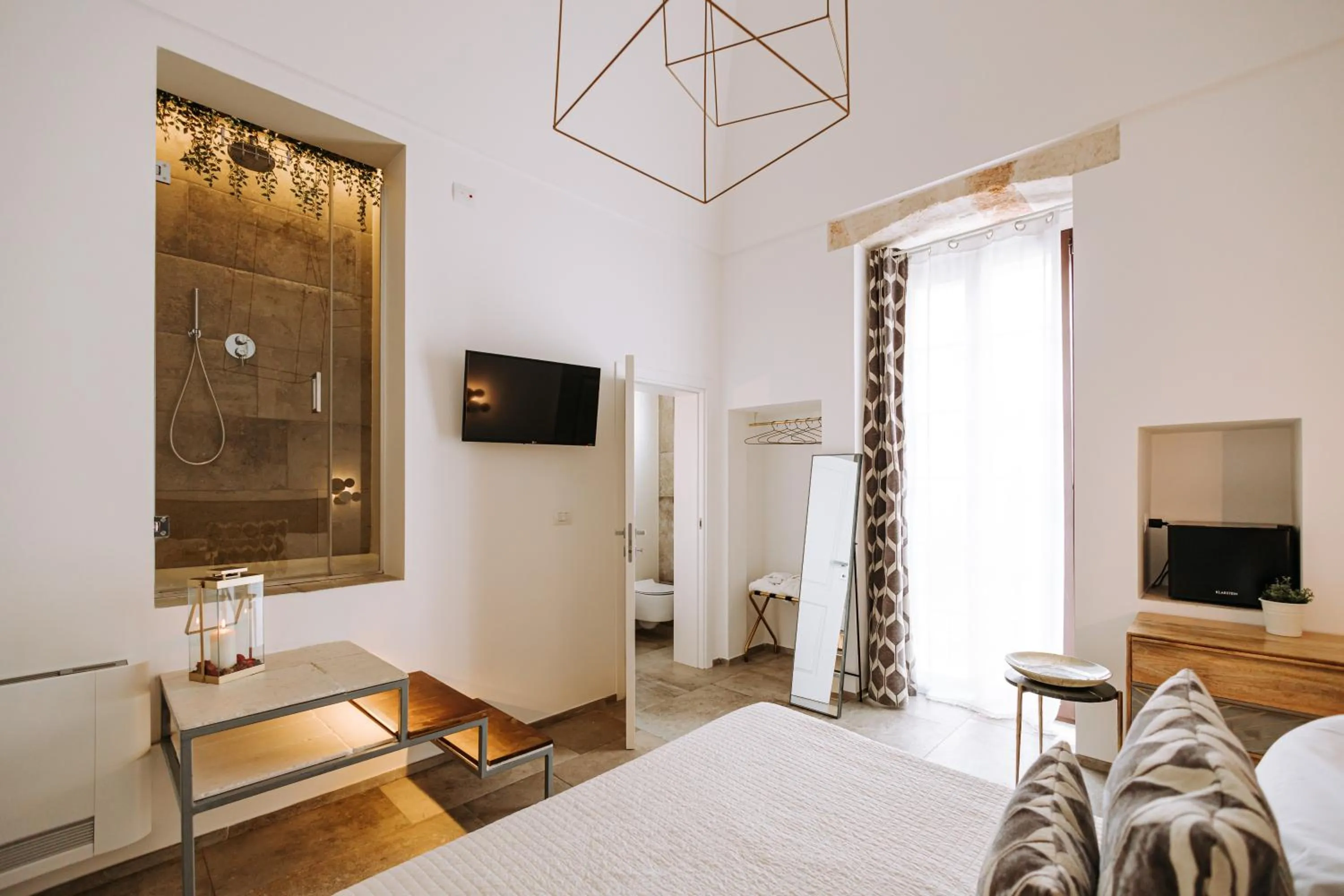 Bed in Suite1212 - Pirrelli