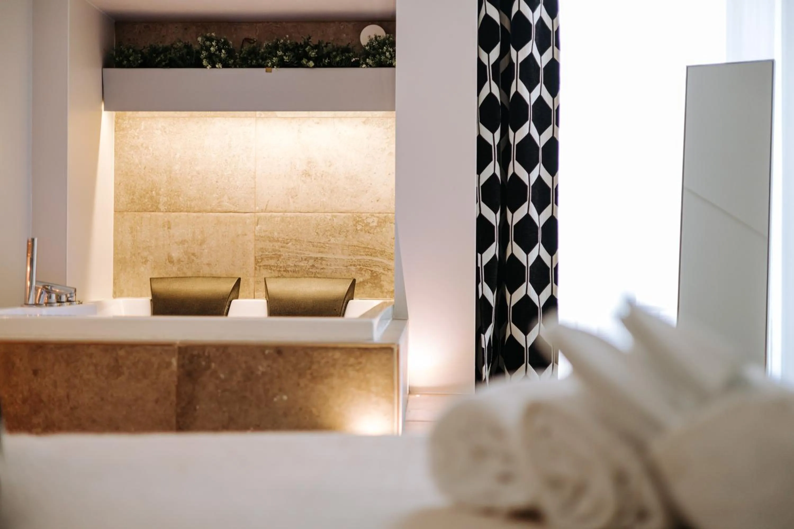 Suite1212 - Pirrelli