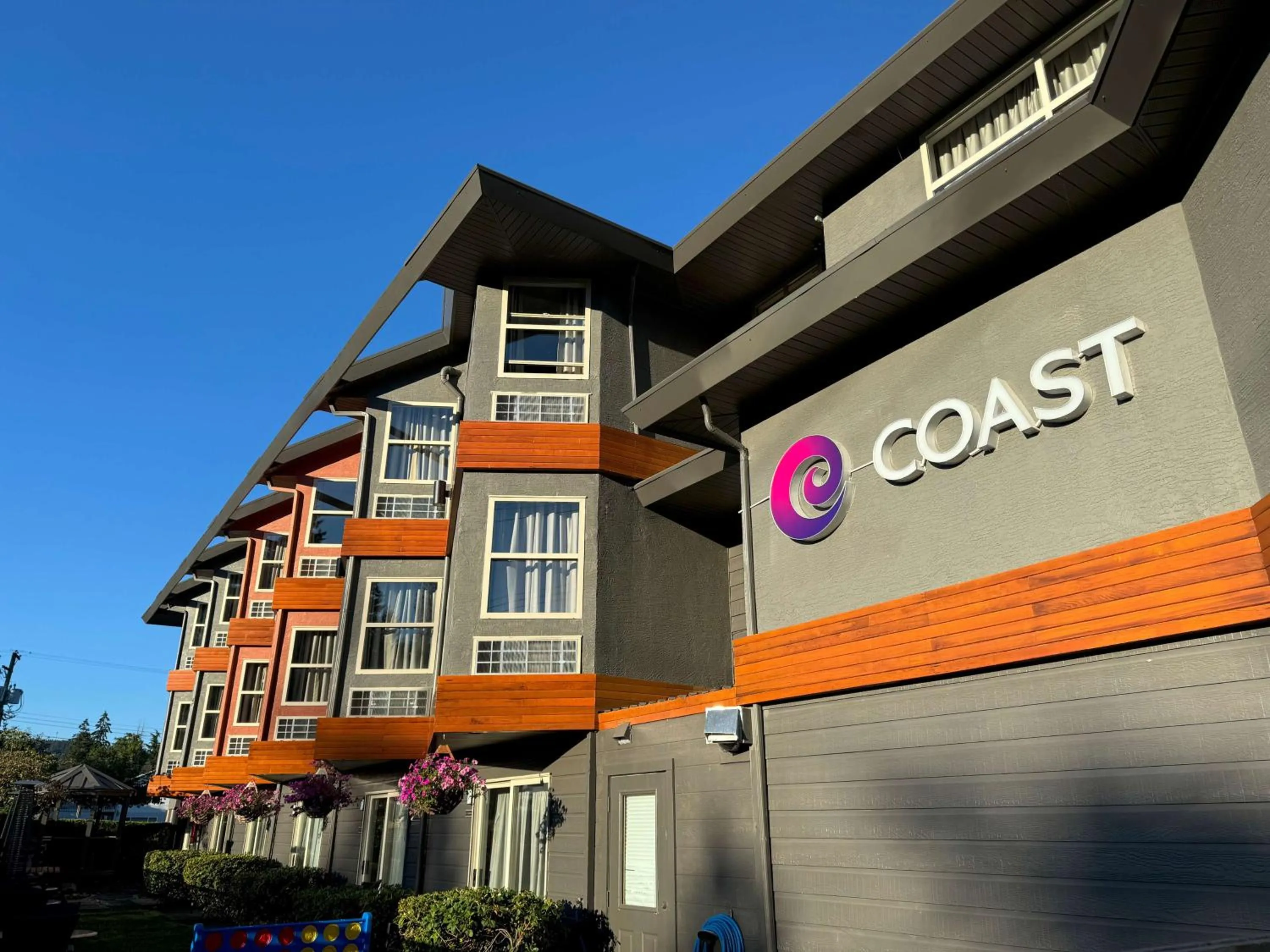 Property building in Coast Parksville Hotel