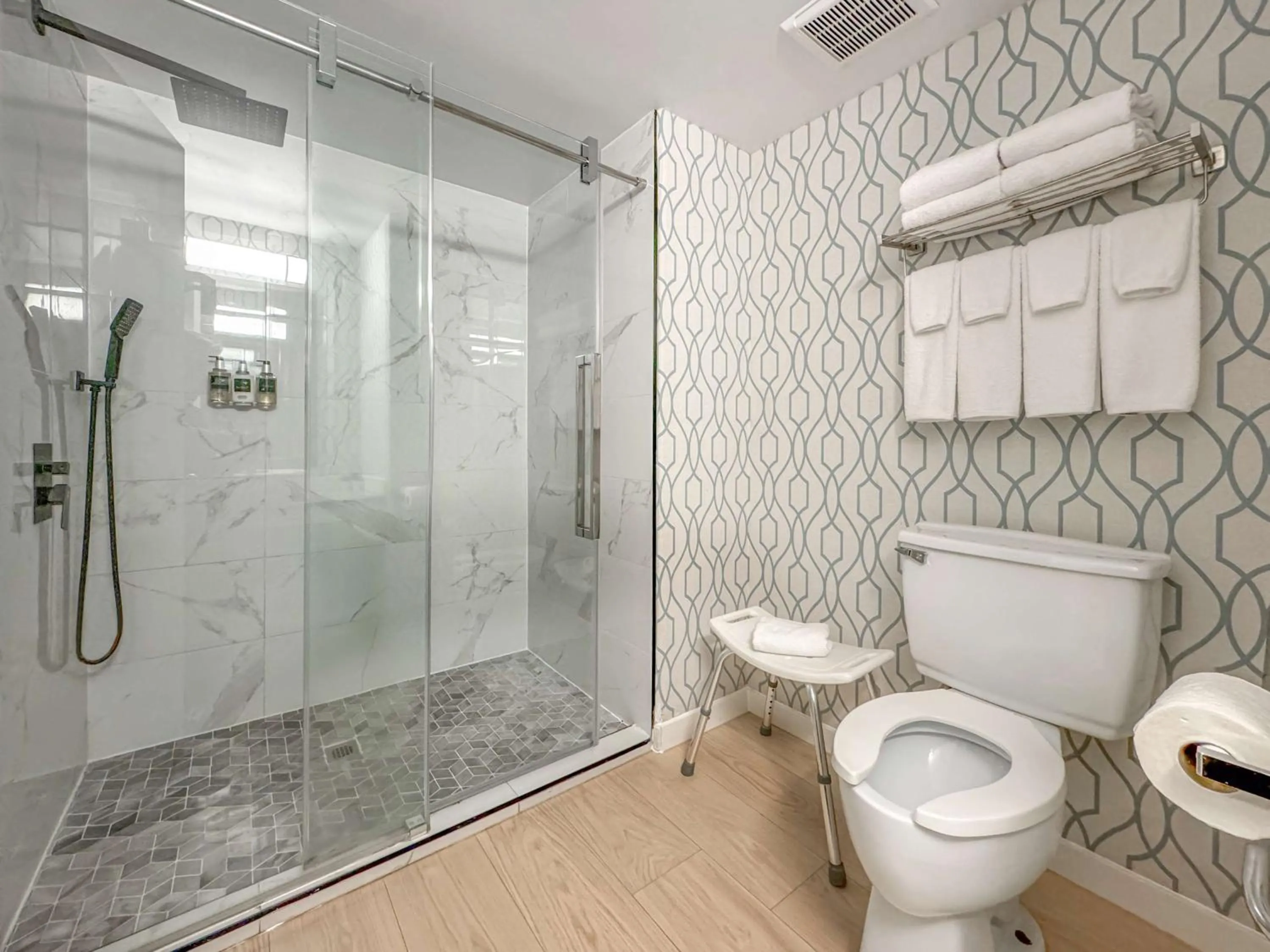 Bathroom in Coast Parksville Hotel