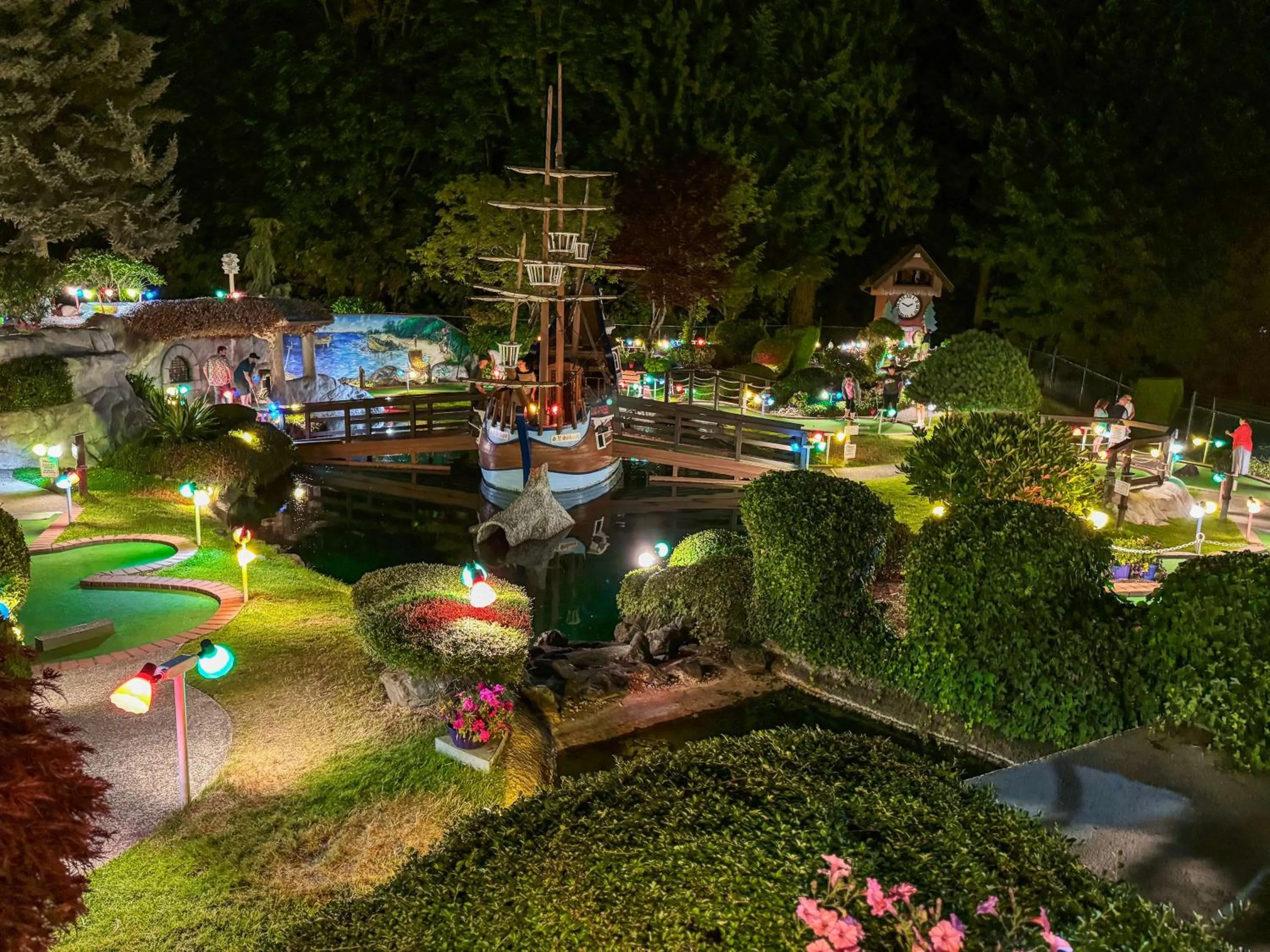 Nearby landmark in Coast Parksville Hotel