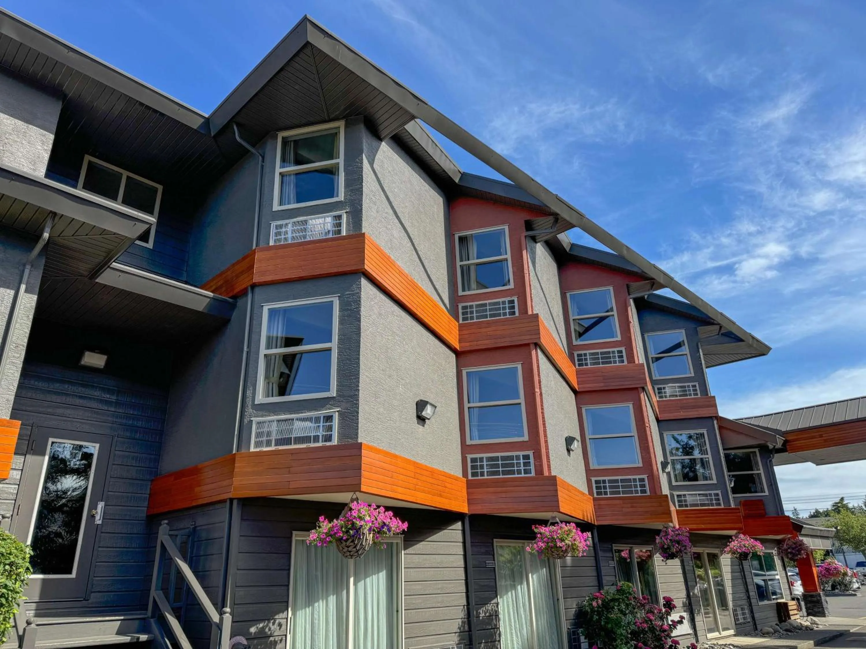 Property building in Coast Parksville Hotel
