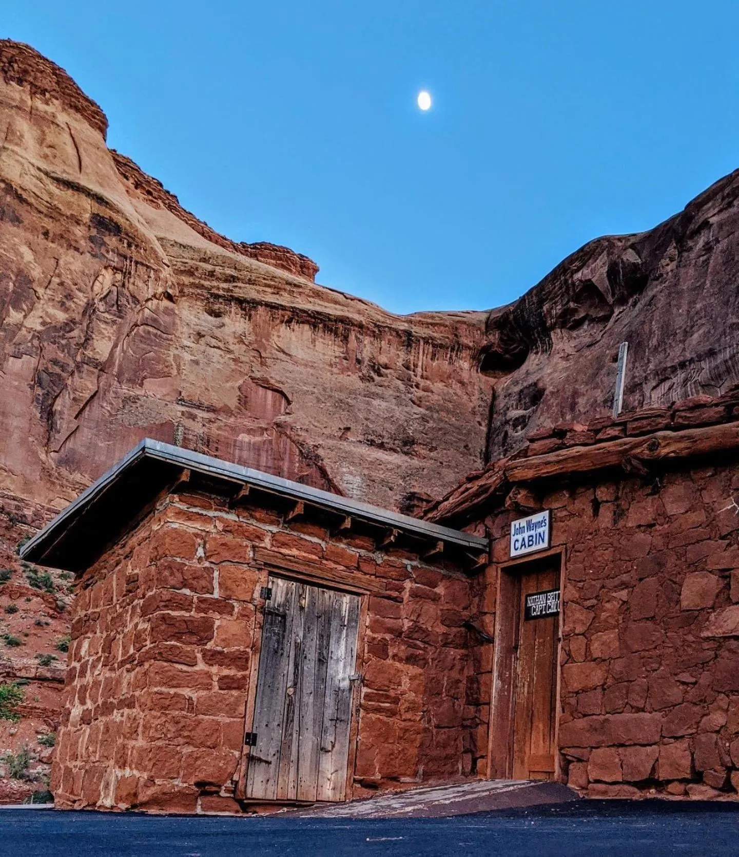 Property building in Goulding's Lodge