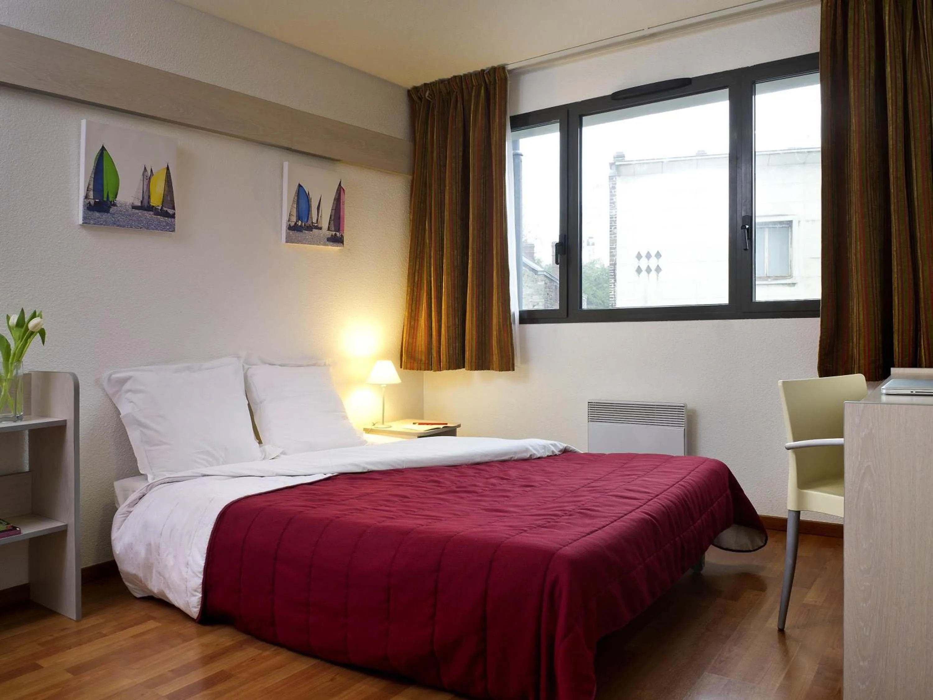 Bedroom, Bed in Aparthotel Adagio Access Rennes Centre