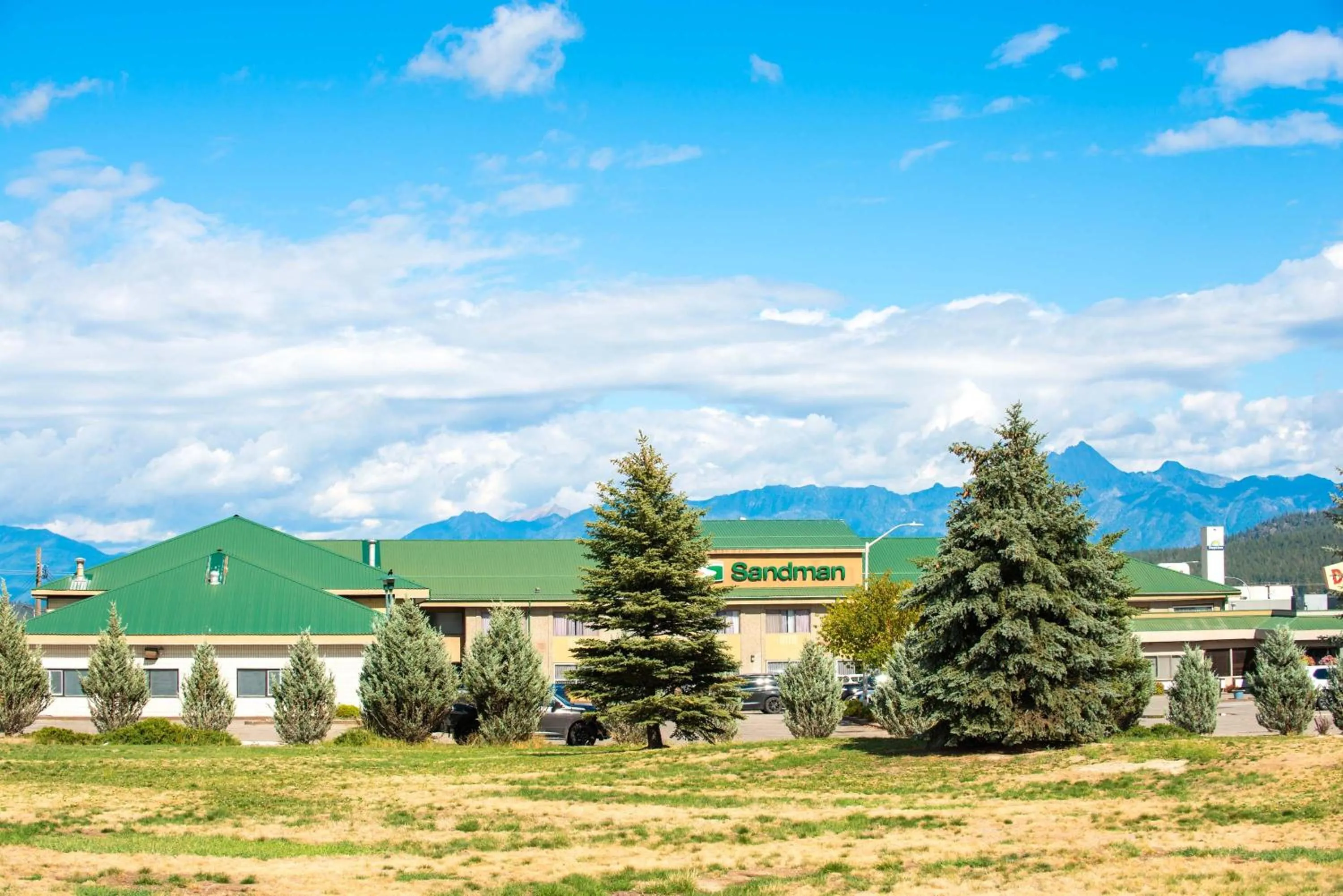 Property building in Sandman Hotel Cranbrook