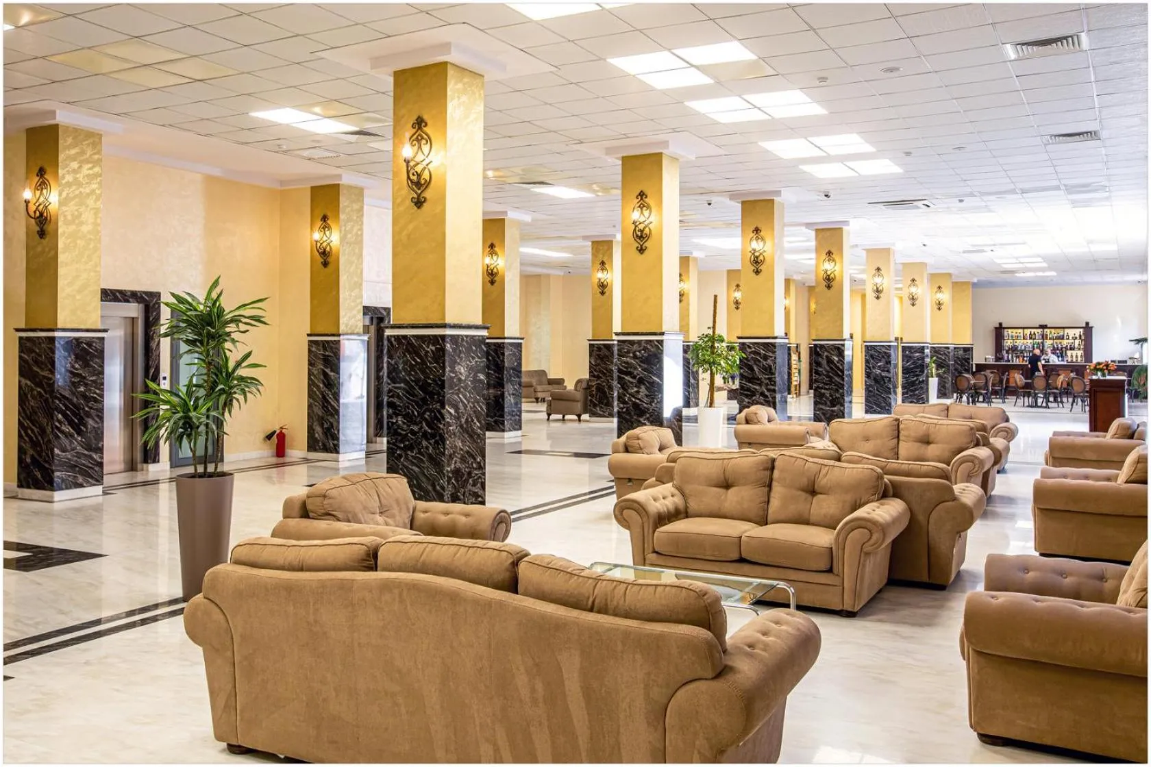 Lobby or reception in Ani Grand Hotel Yerevan