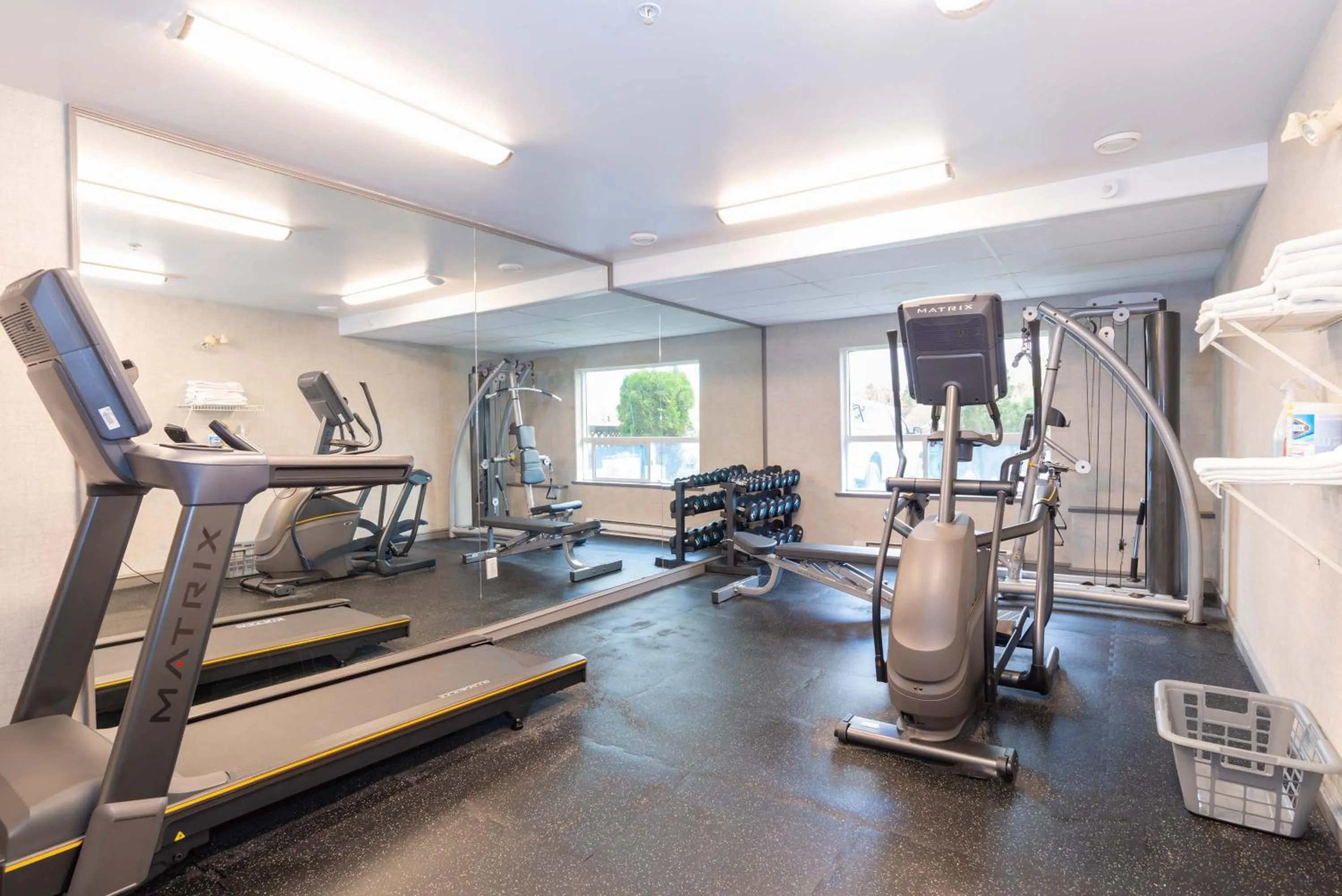 Fitness centre/facilities in Sandman Hotel Quesnel