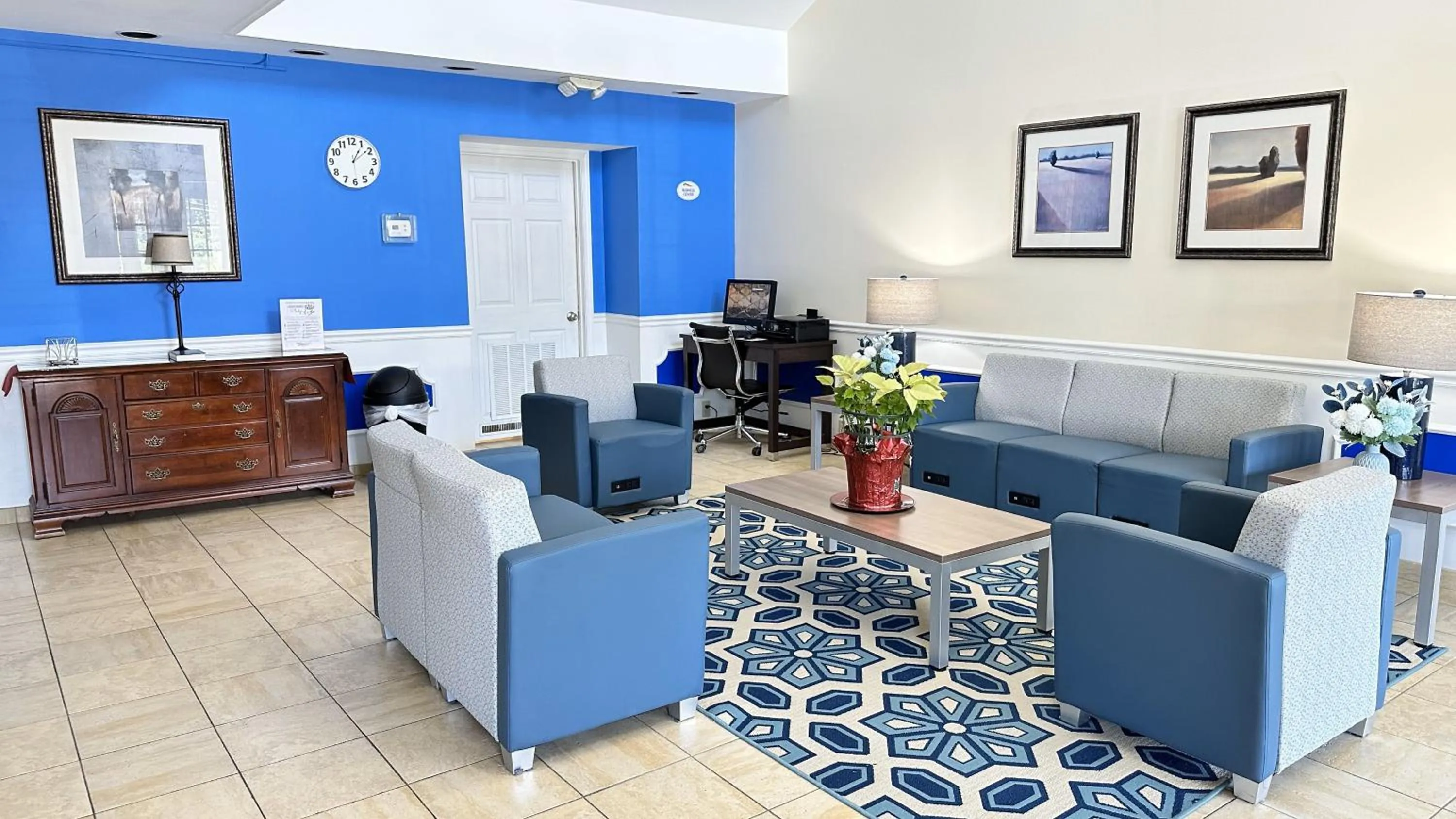 Lobby or reception in Baymont by Wyndham Greenwood