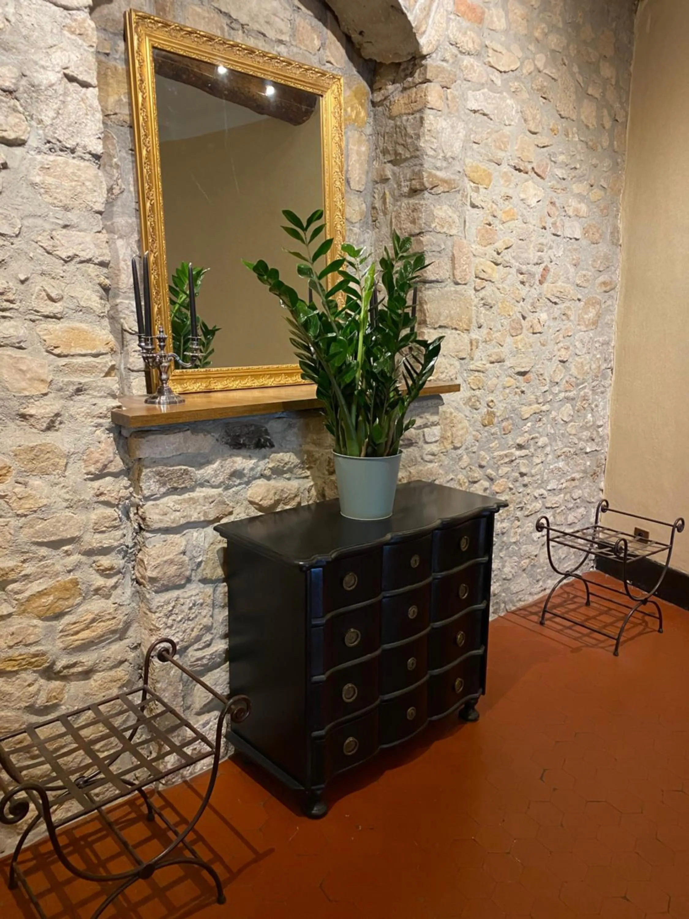 Logis Hôtel la Vallée de l'Arc