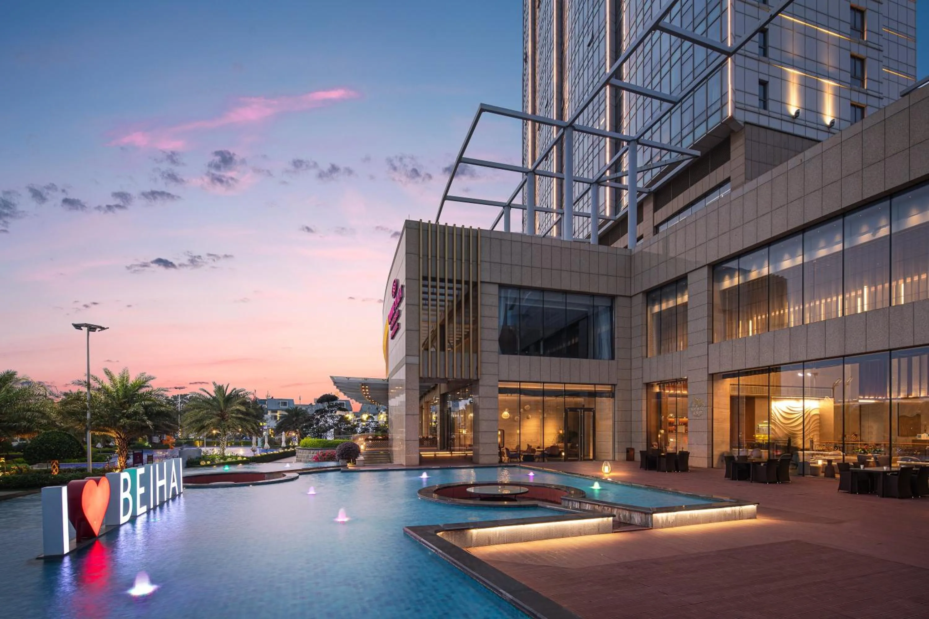 Fitness centre/facilities in Crowne Plaza Beihai Silver Beach by IHG