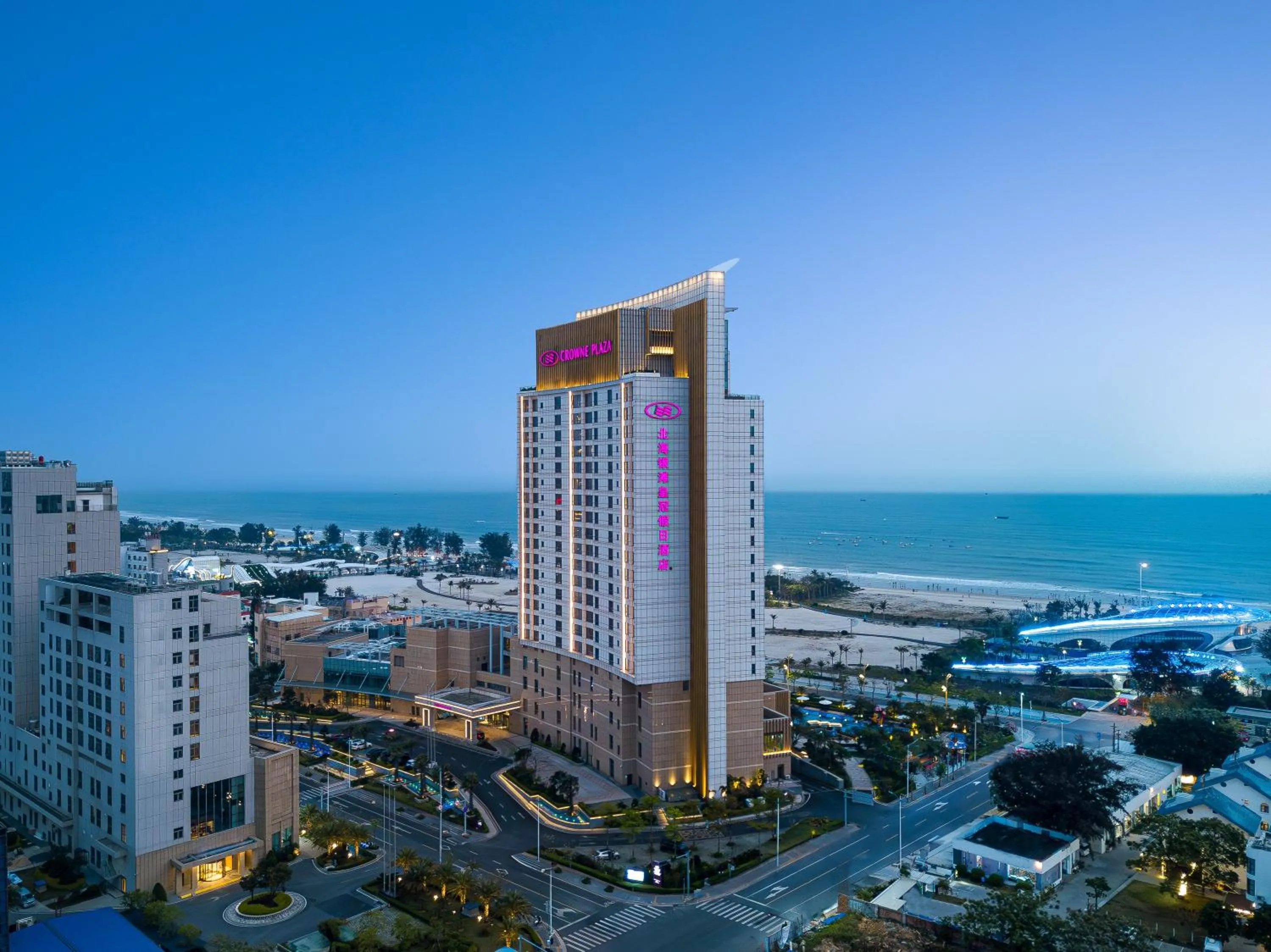 Property building in Crowne Plaza Beihai Silver Beach by IHG