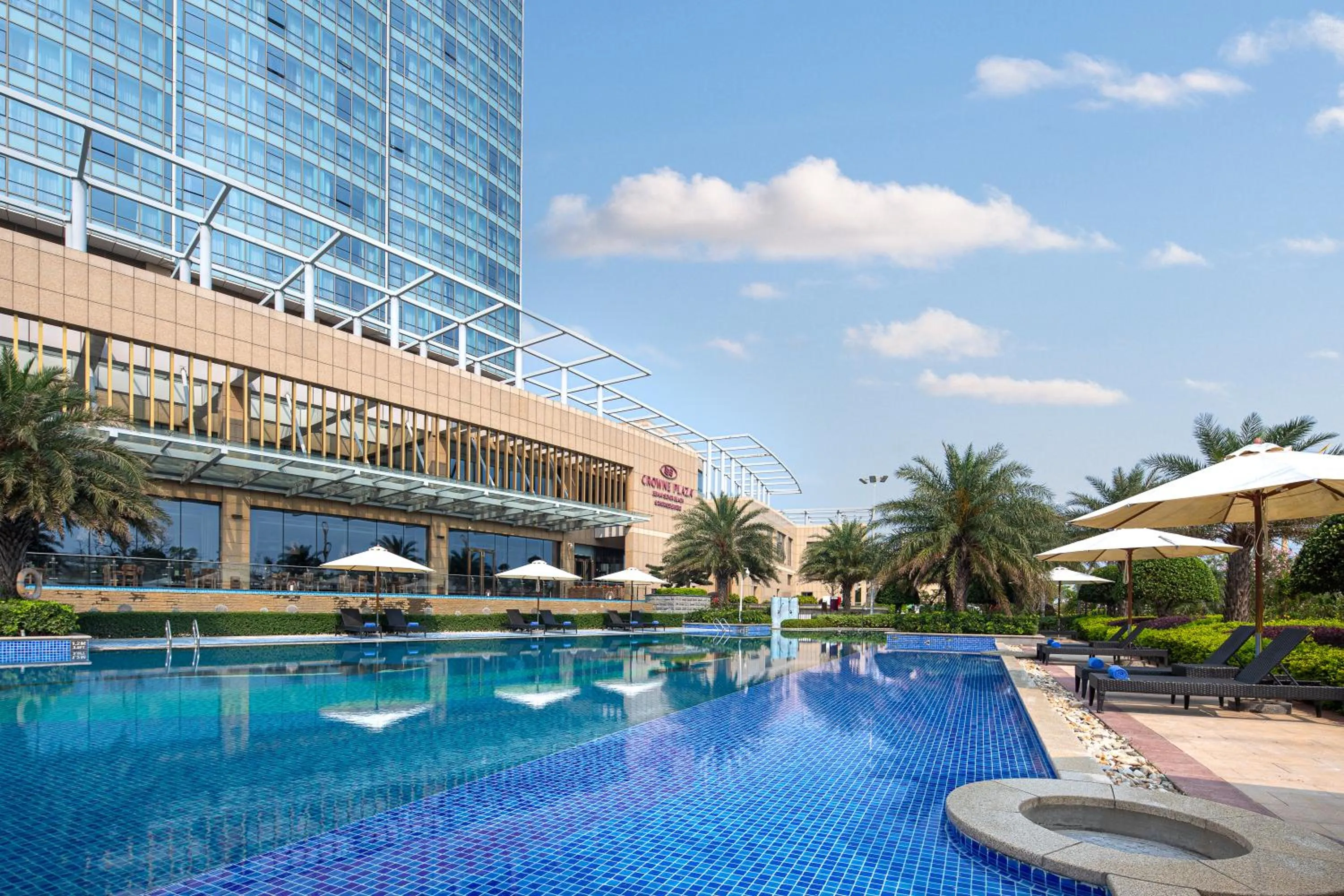Swimming pool in Crowne Plaza Beihai Silver Beach by IHG