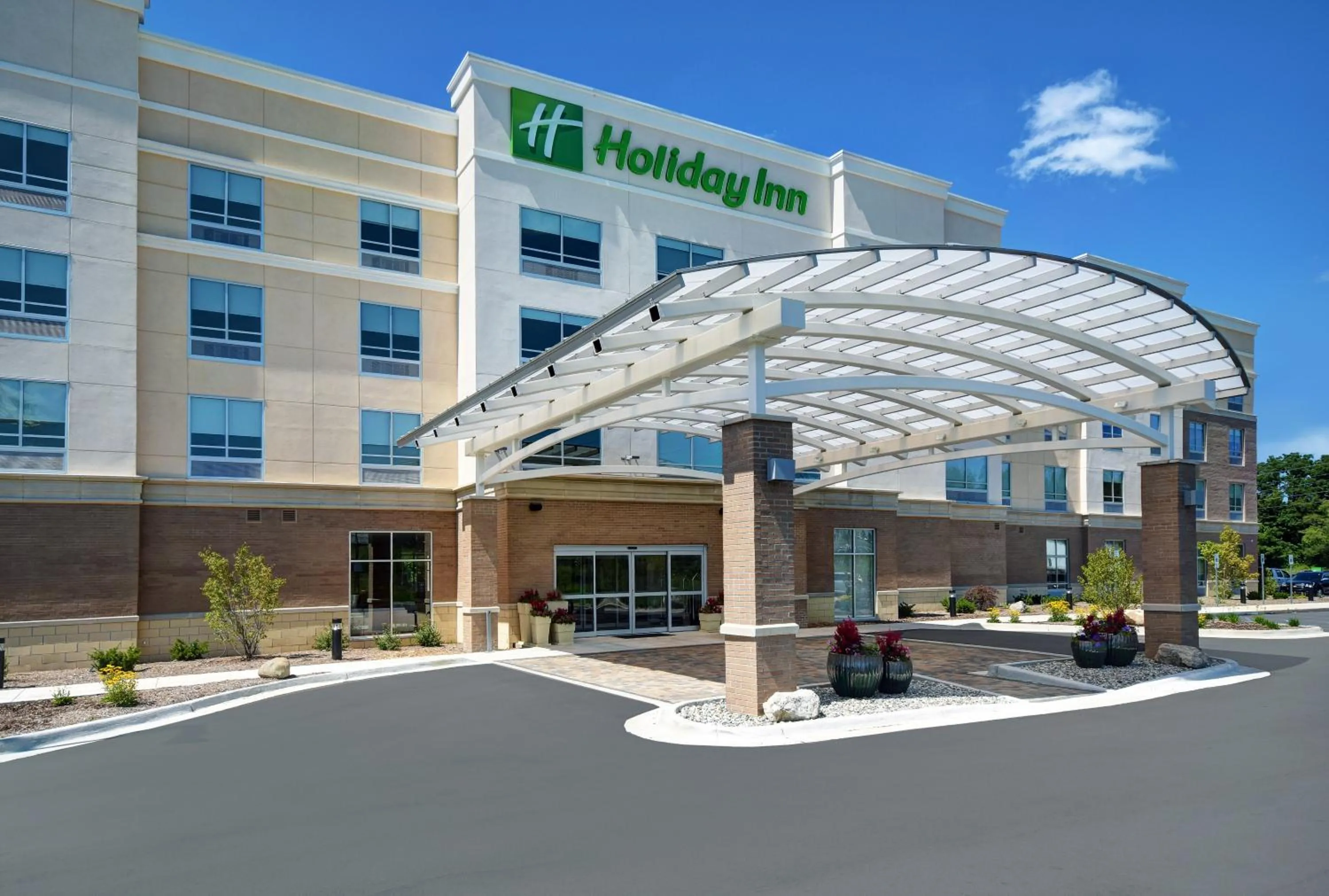 Property building in Holiday Inn Grand Rapids North - Walker by IHG
