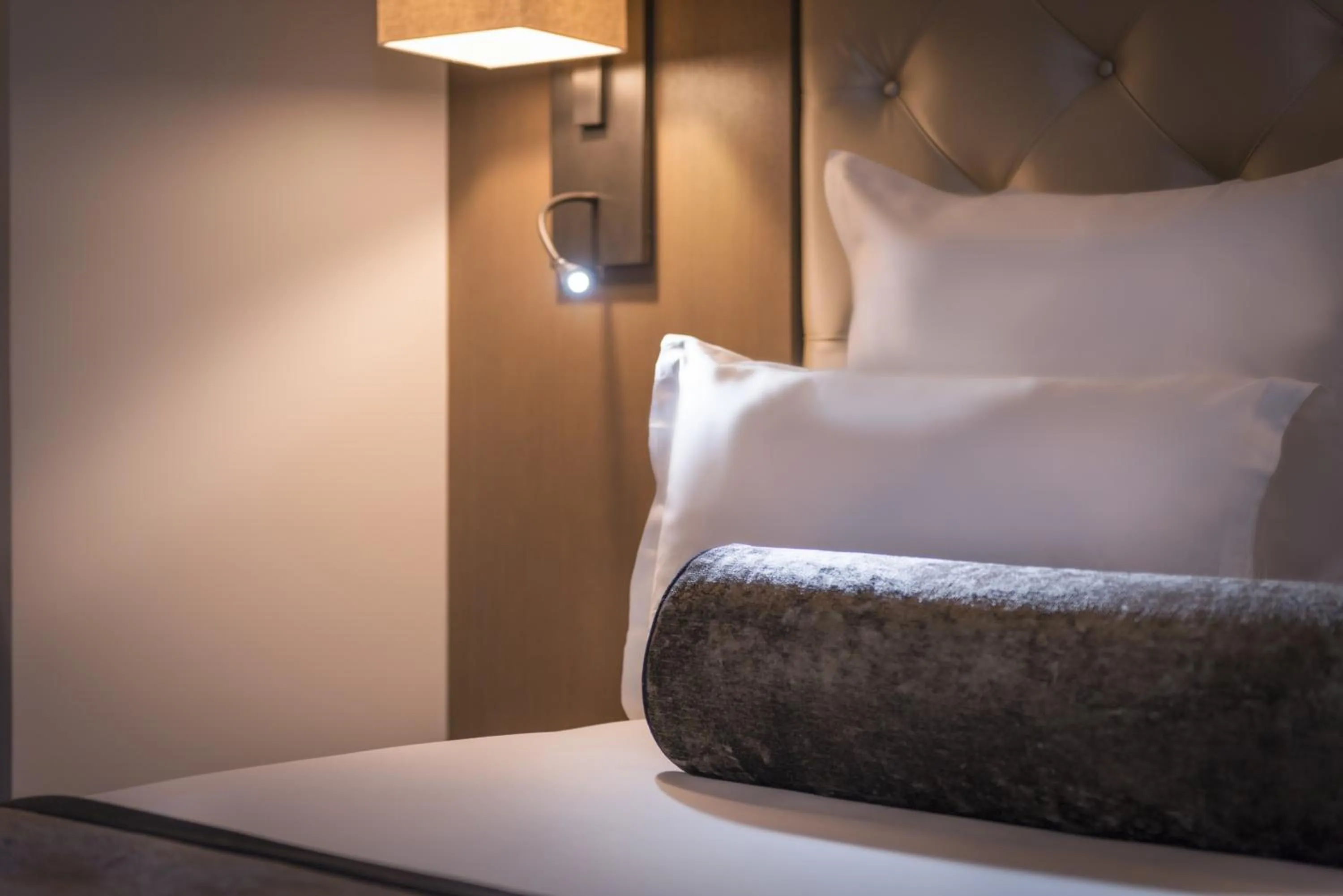 Decorative detail, Bed in La Villa des Ternes