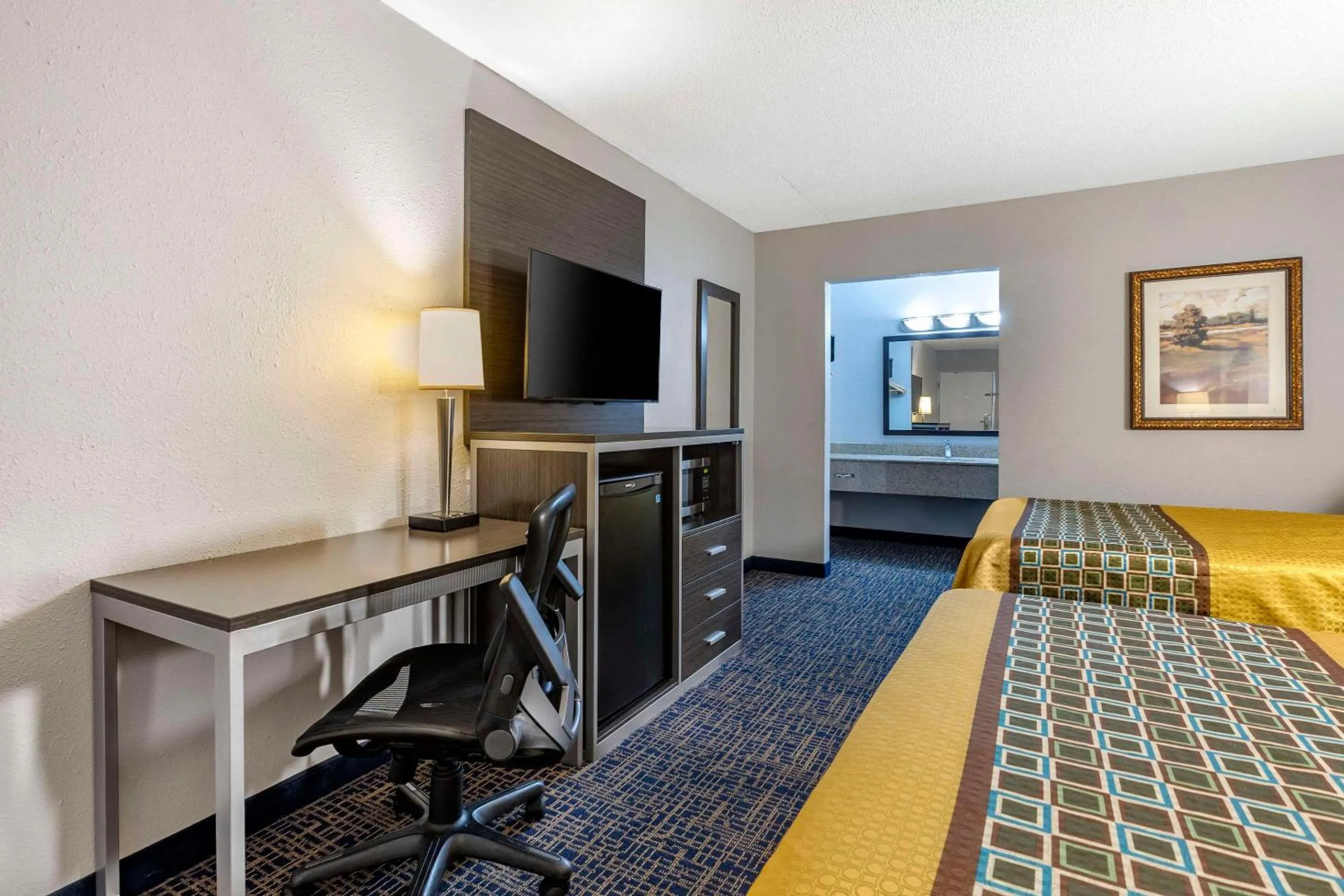 Bedroom, Bed in Rodeway Inn Union