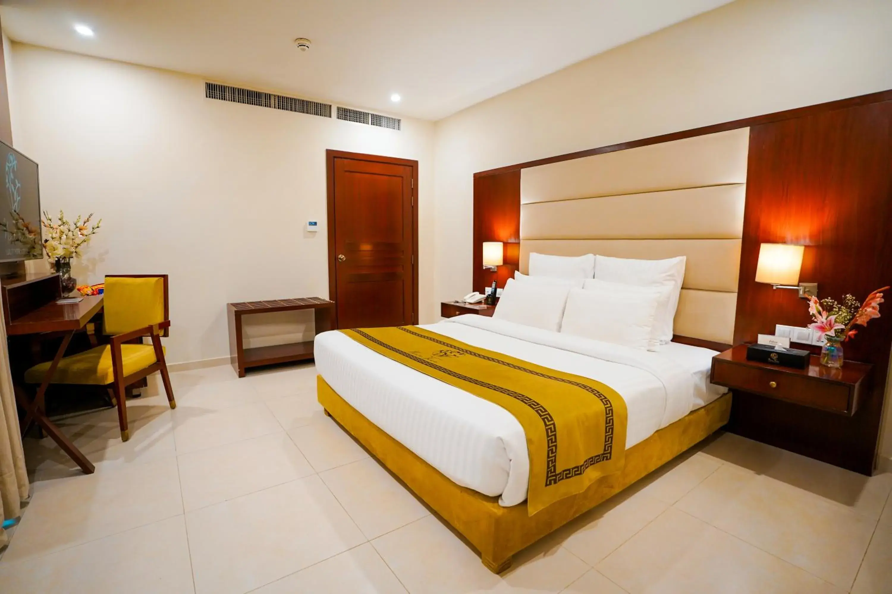 Junior Suite in Nine Tree Luxury Hotel & Suites Lahore Junior Suite in Nine Tree Luxury Hotel & Suites Lahore