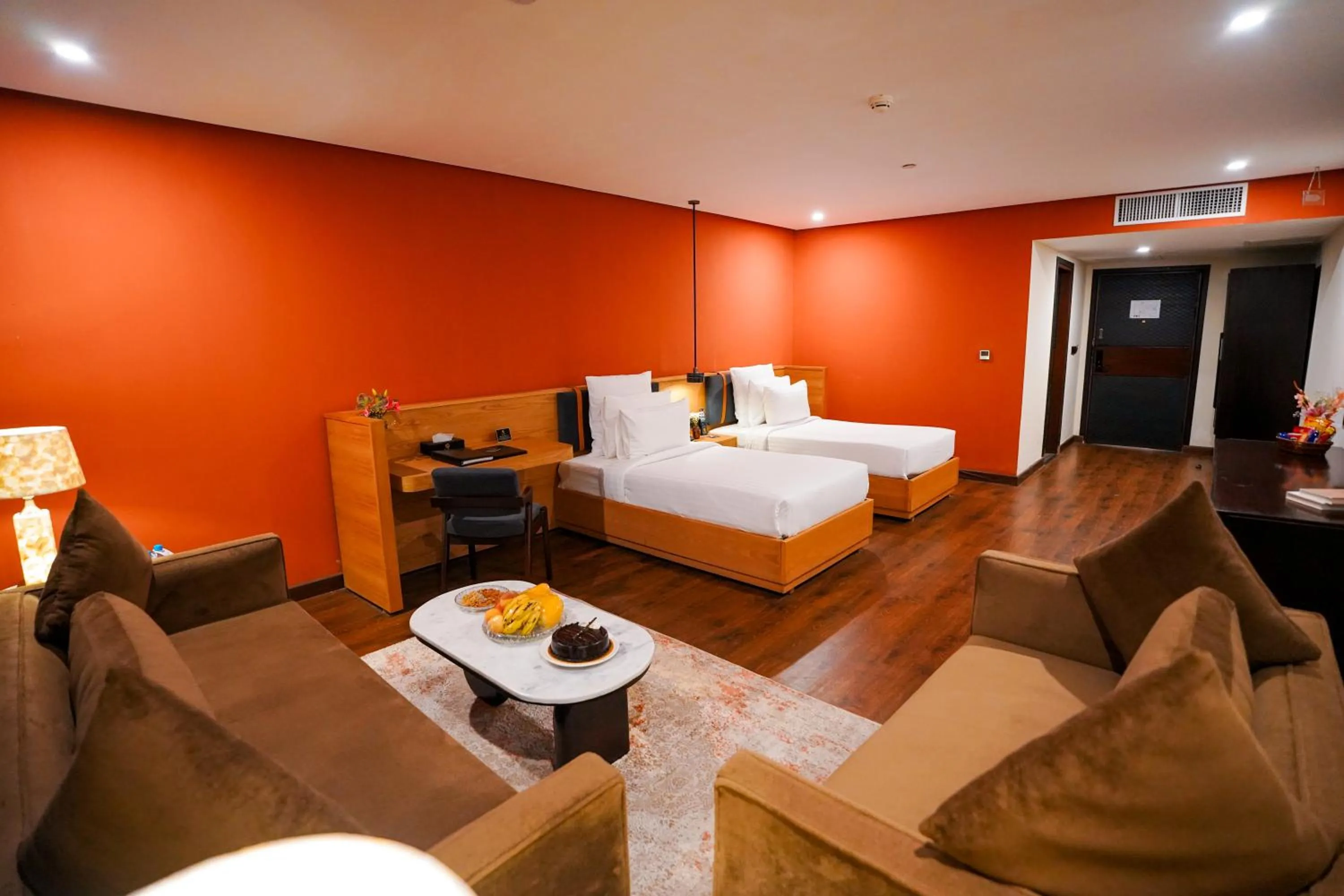 Bed in Nine Tree Luxury Hotel & Suites Lahore