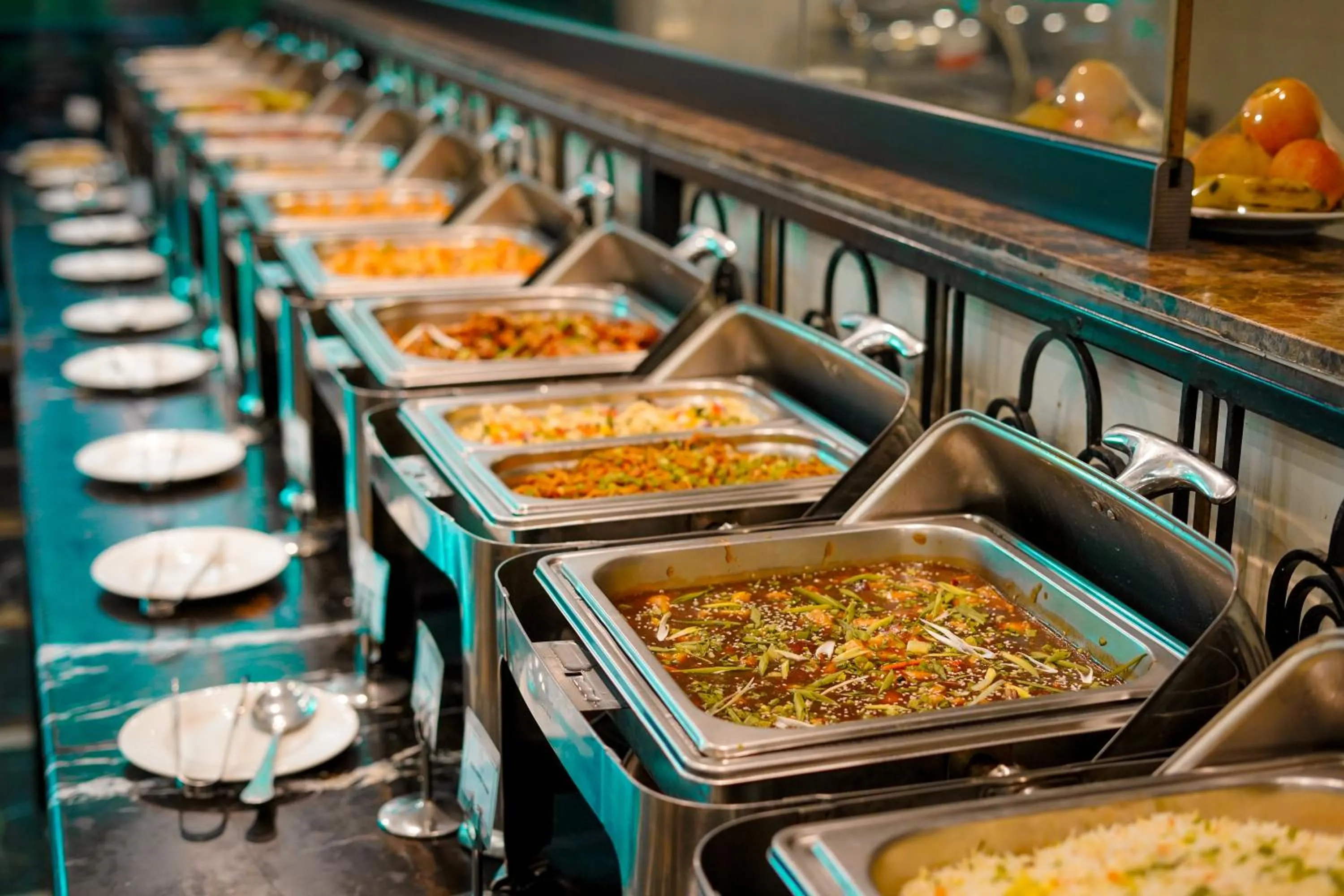 Restaurant/places to eat in Nine Tree Luxury Hotel & Suites Lahore