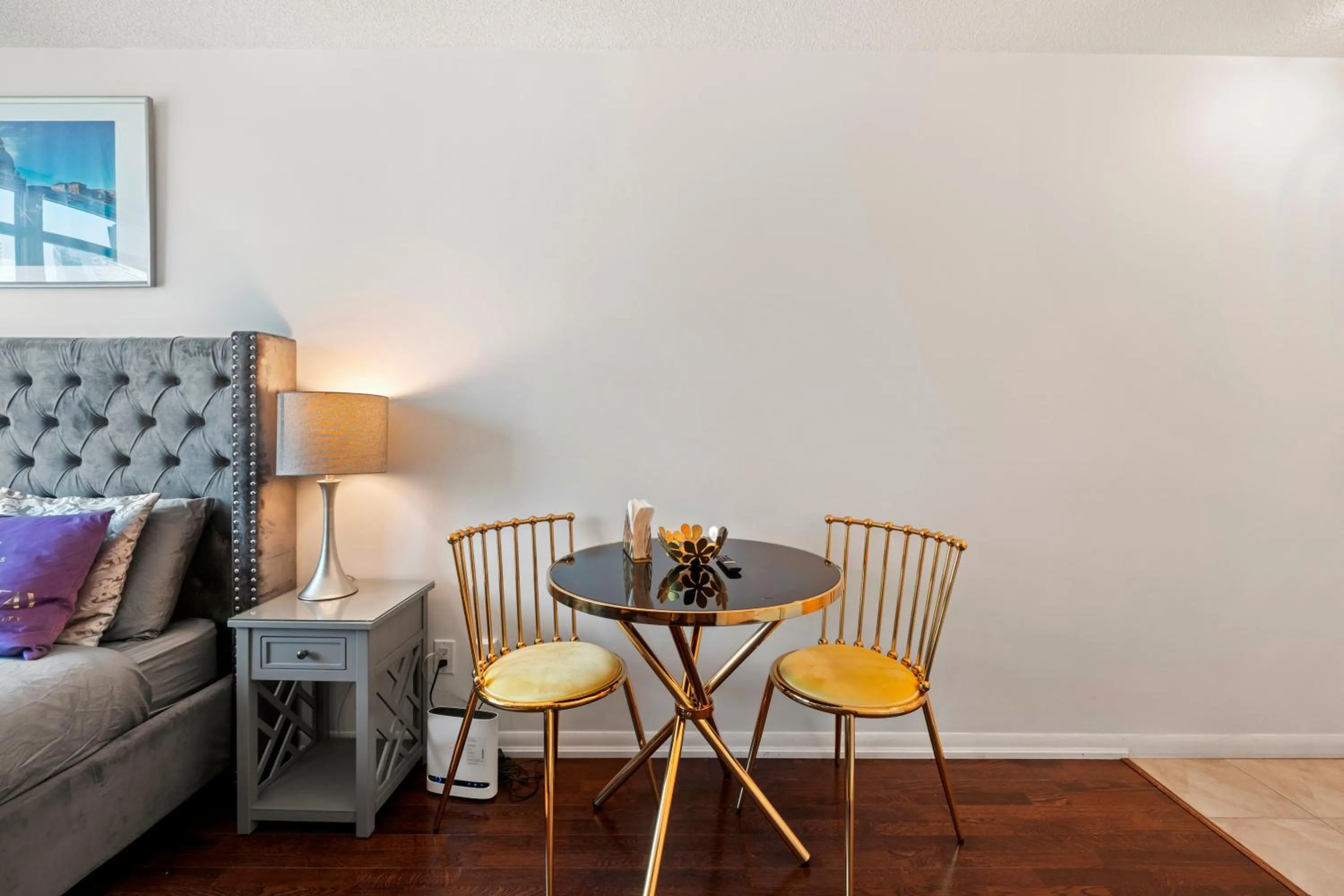 Dining area in GLOBALSTAY Magnificent Condos in DT