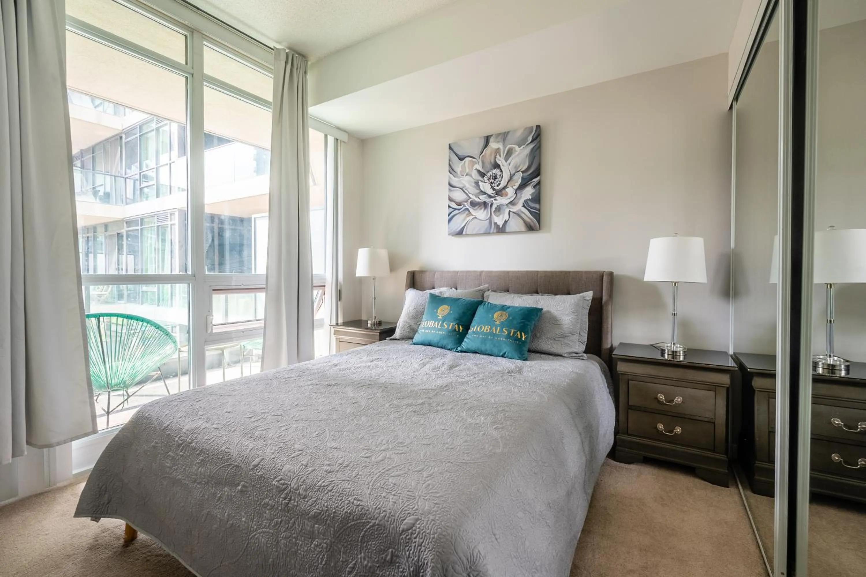 Bed in GLOBALSTAY Magnificent Condos in DT