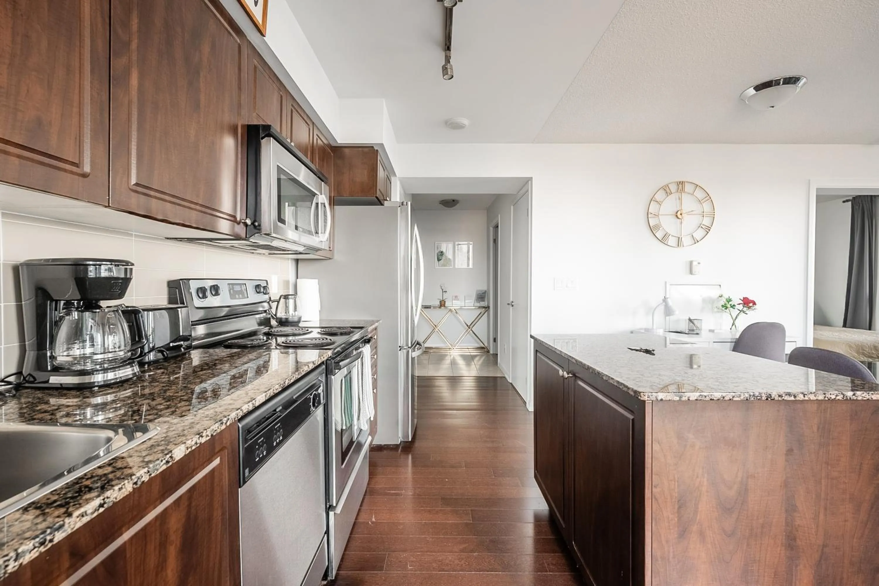 Kitchen or kitchenette in GLOBALSTAY Magnificent Condos in DT