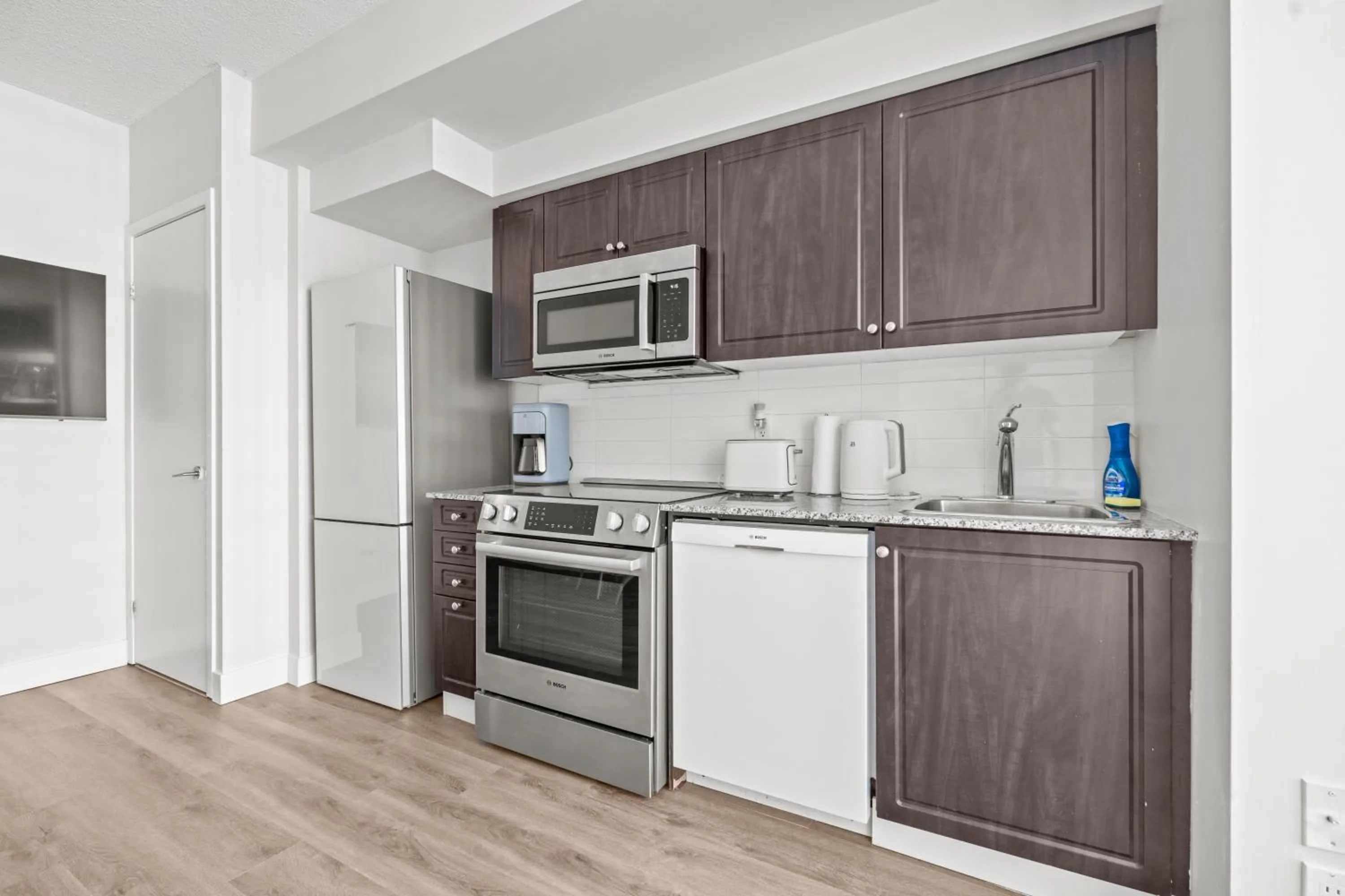 Kitchen or kitchenette in GLOBALSTAY Magnificent Condos in DT