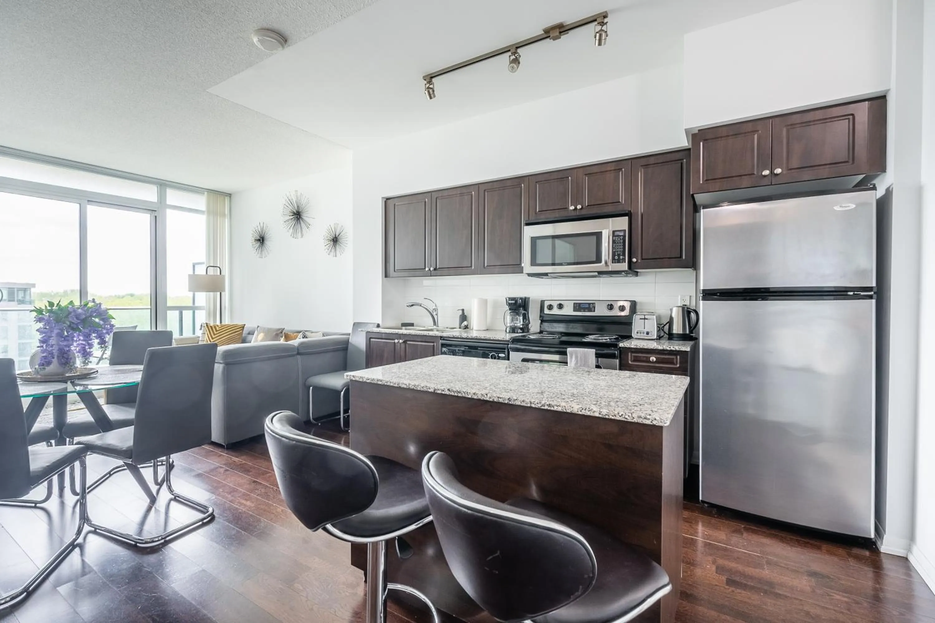 Kitchen or kitchenette in GLOBALSTAY Magnificent Condos in DT