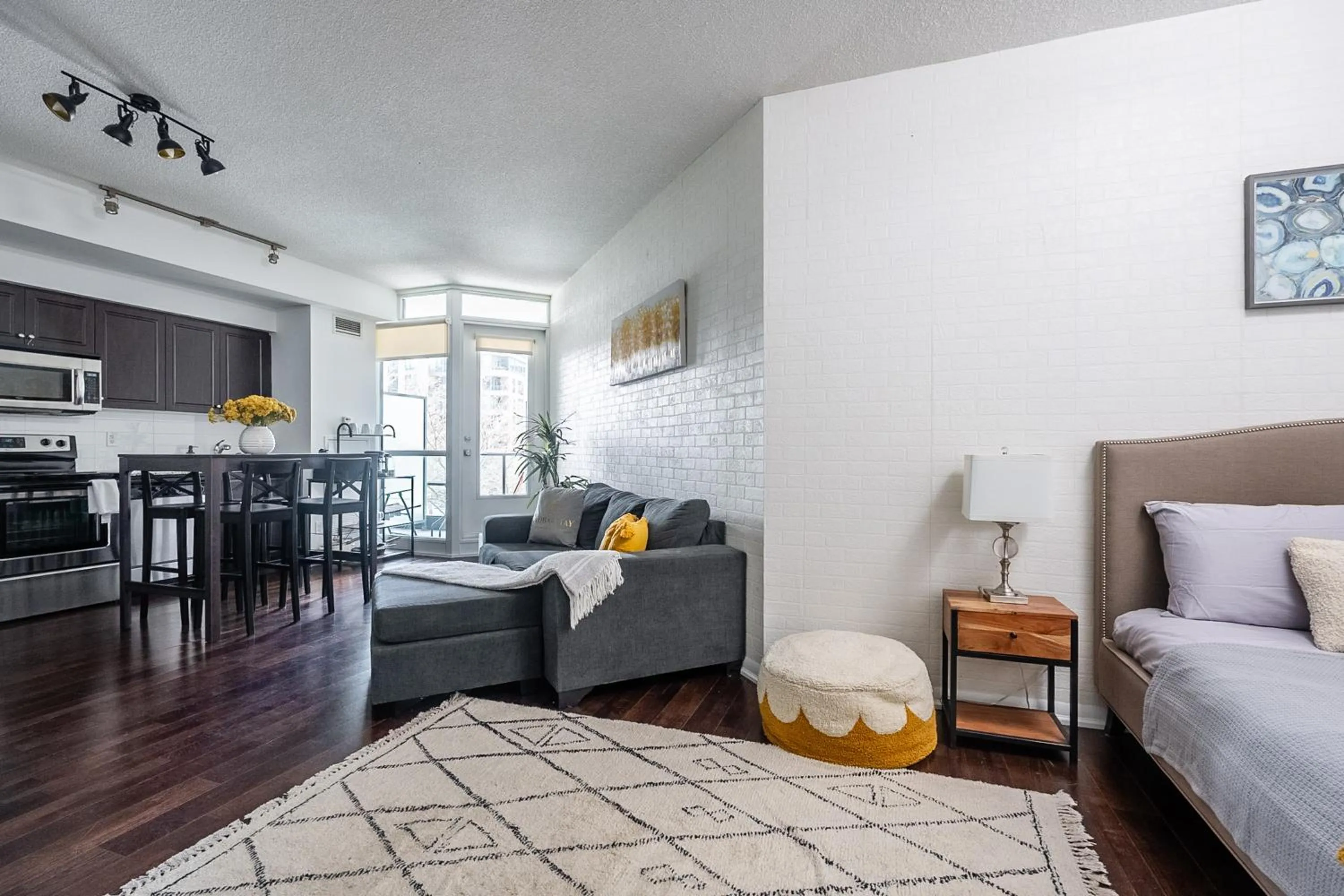 Bed in GLOBALSTAY Magnificent Condos in DT