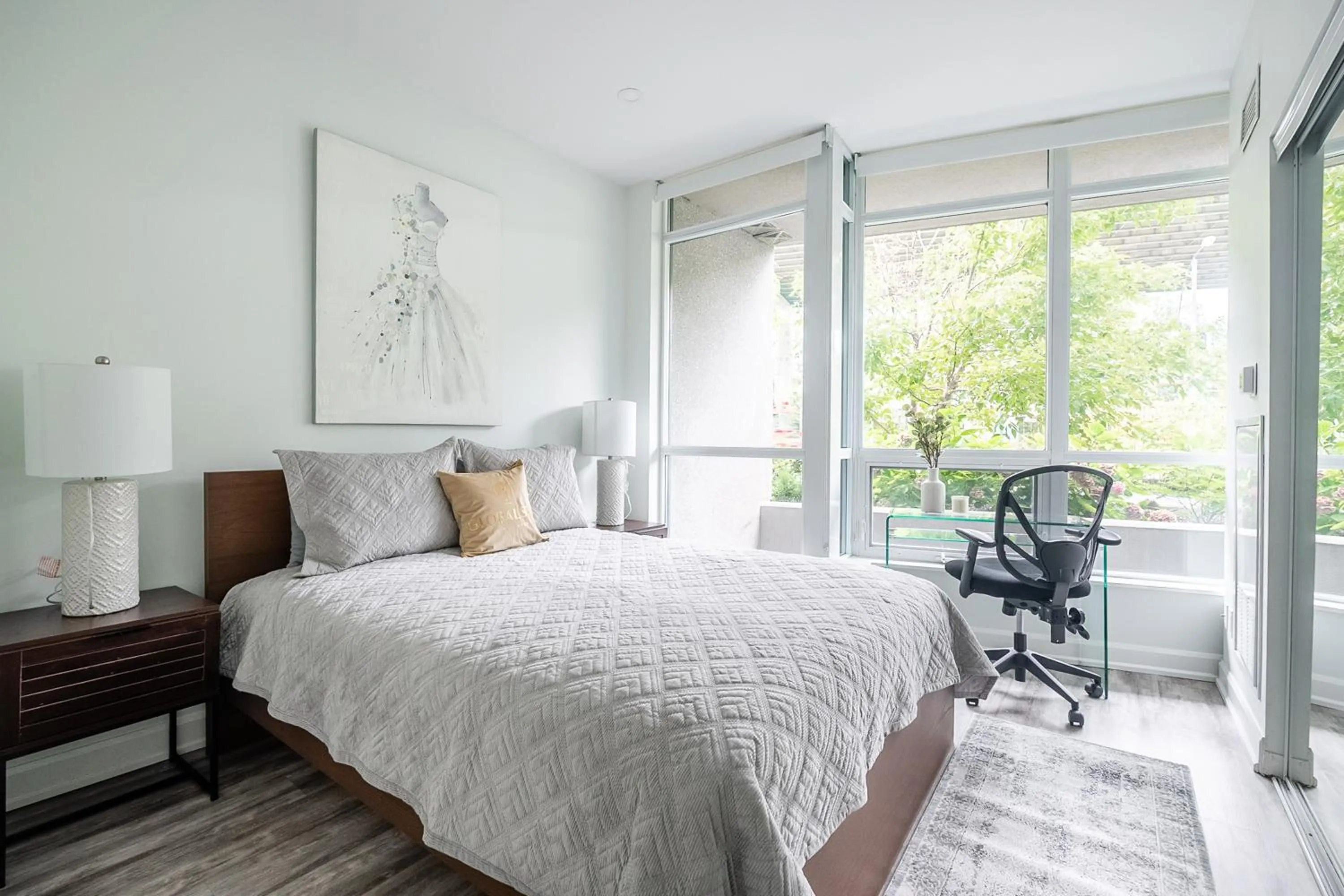 Bed in GLOBALSTAY Magnificent Condos in DT