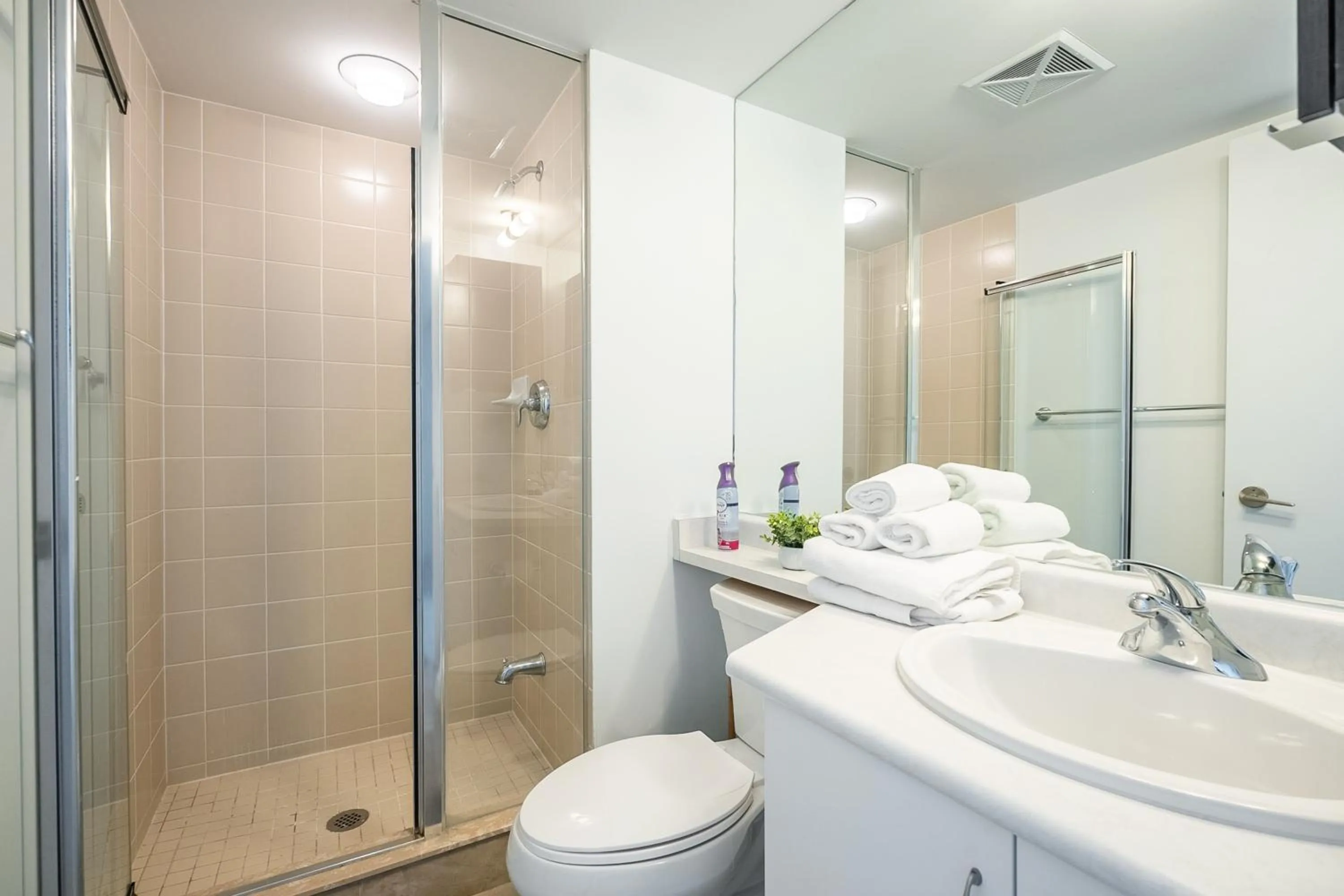 Shower in GLOBALSTAY Magnificent Condos in DT