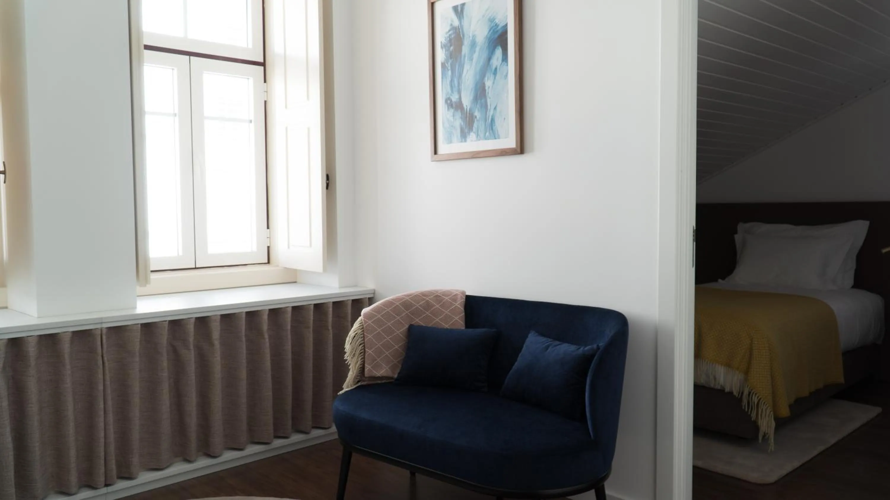 Living room, Bed in O Paço - Vintage Suites