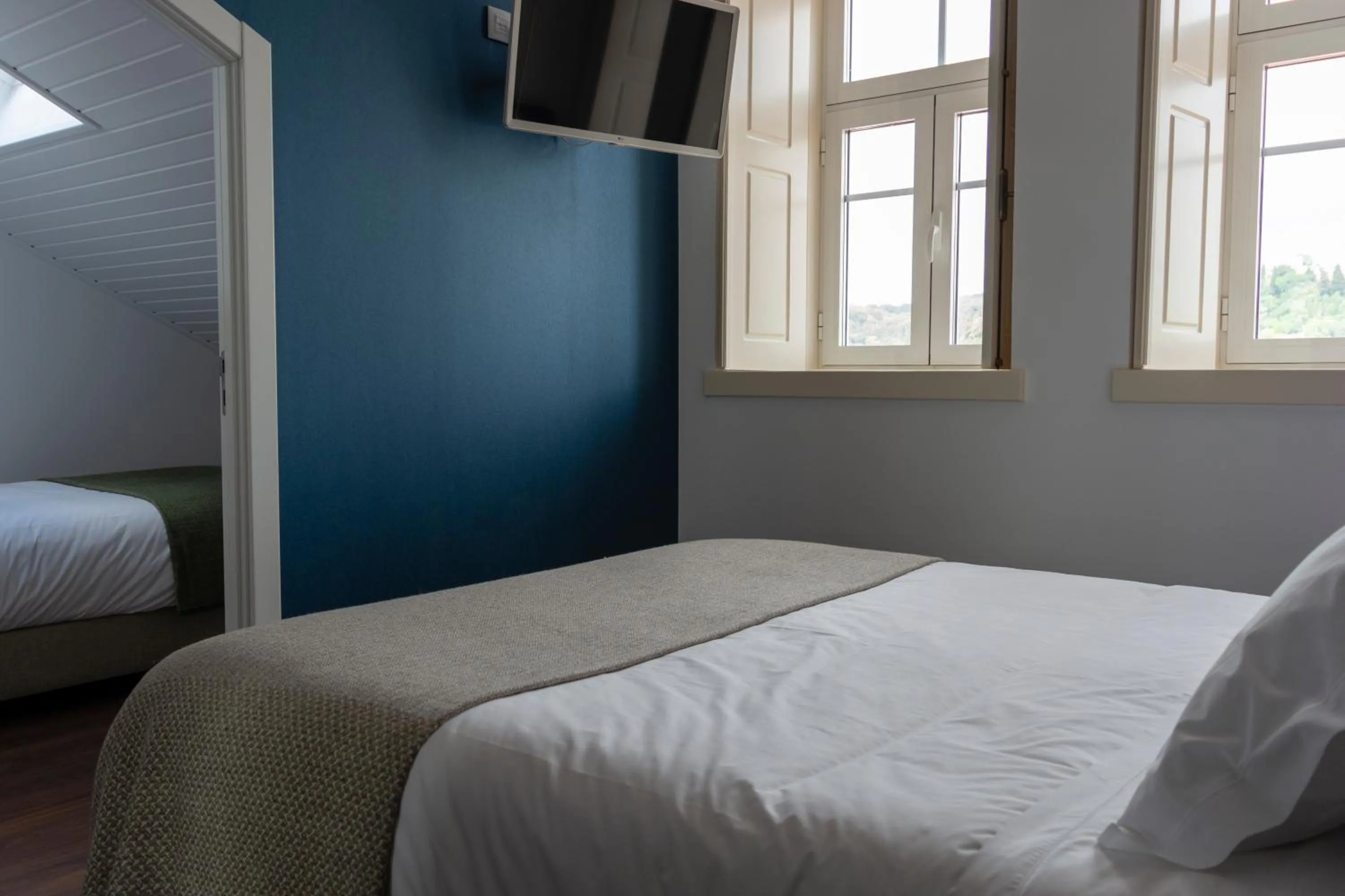 Bedroom, Bed in O Paço - Vintage Suites