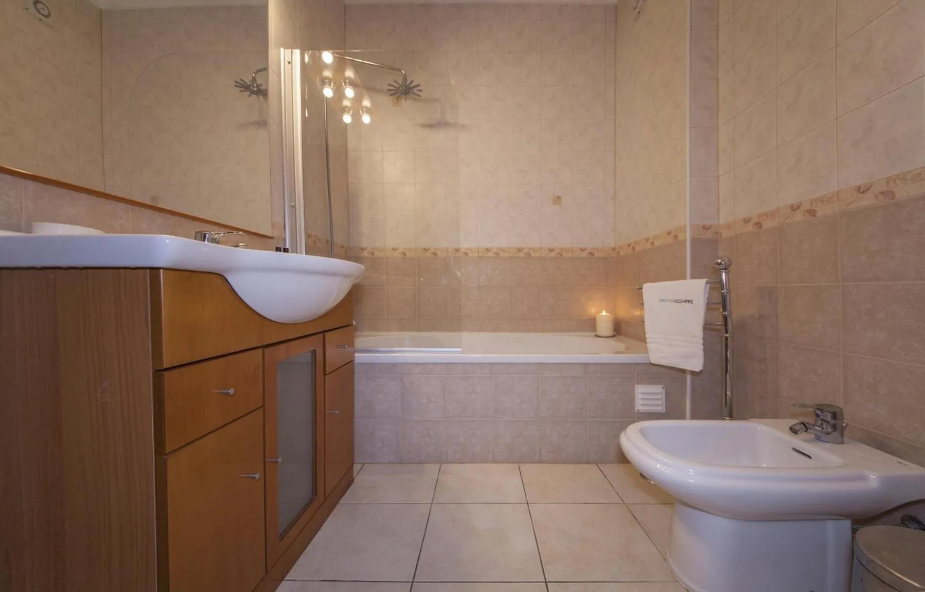 Floor plan in B41 - Windmill Modern with Pool